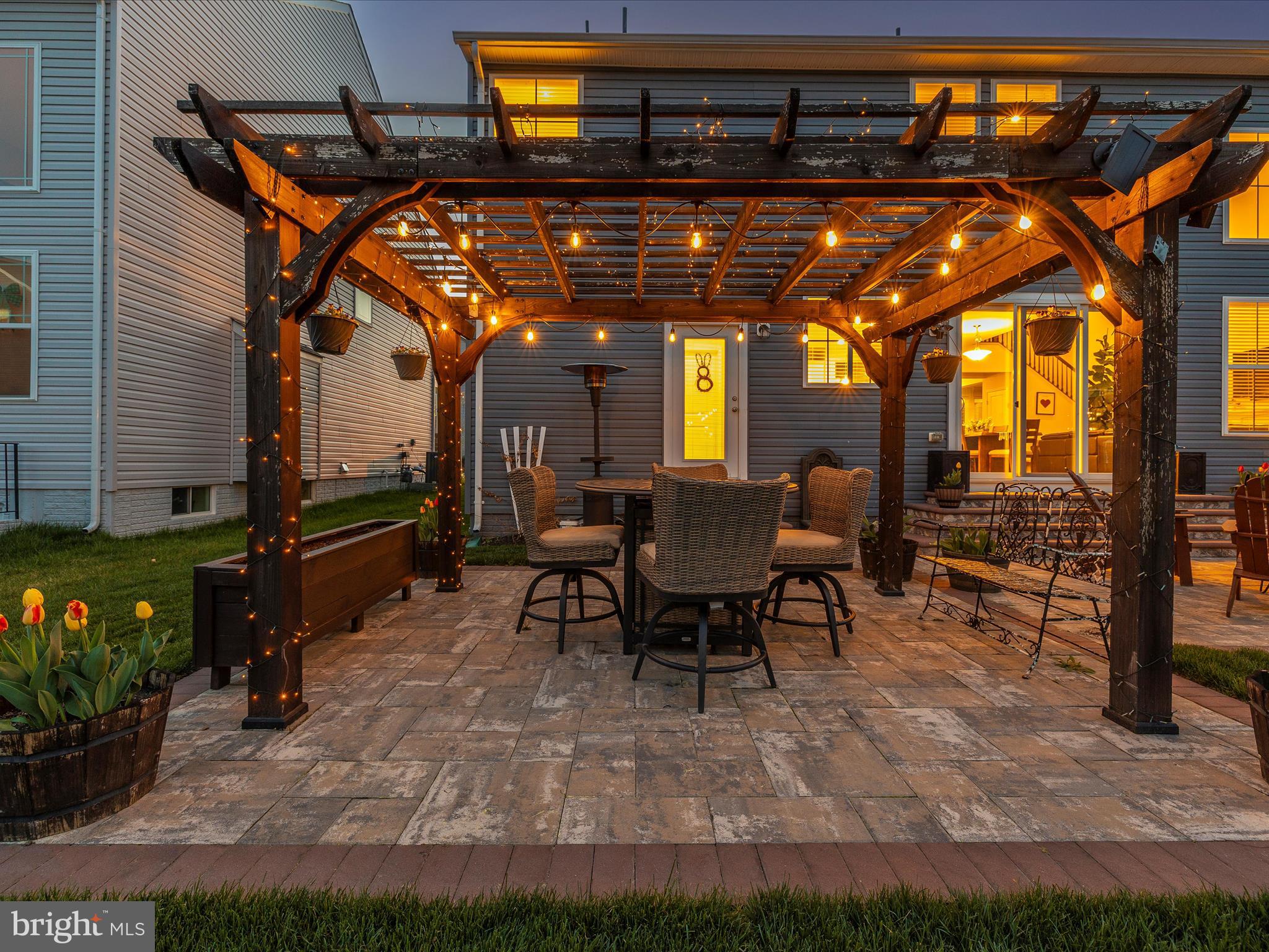 TALLYN RIDGE - Residential