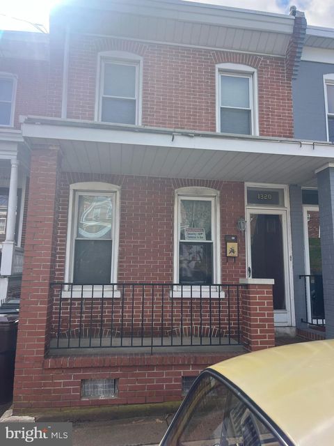 Townhouse For Sale - 1320 Maryland Avenue<br/> New Castle County, WILMINGTON, DE 19805