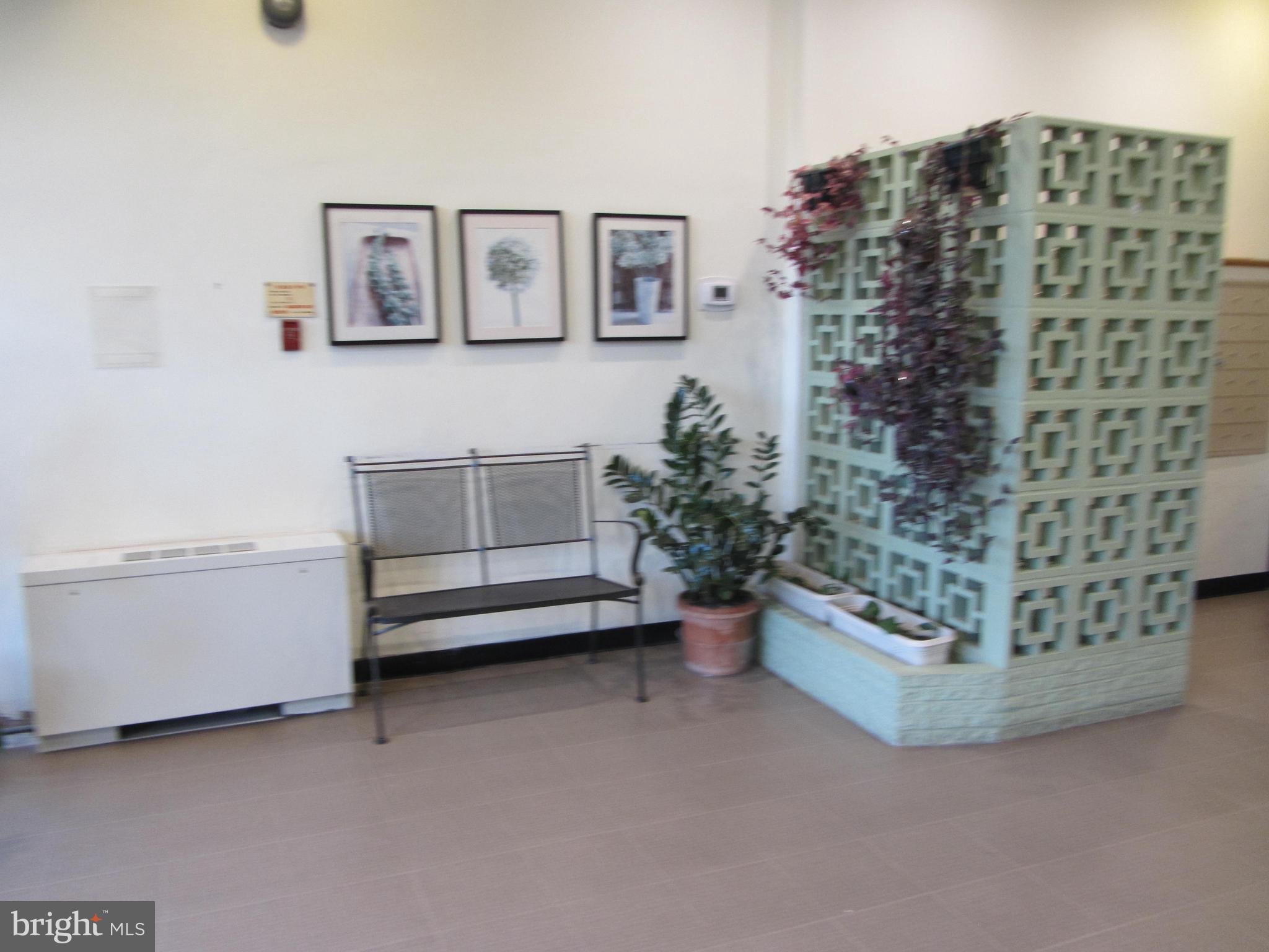 THE CAROLYN - Residential