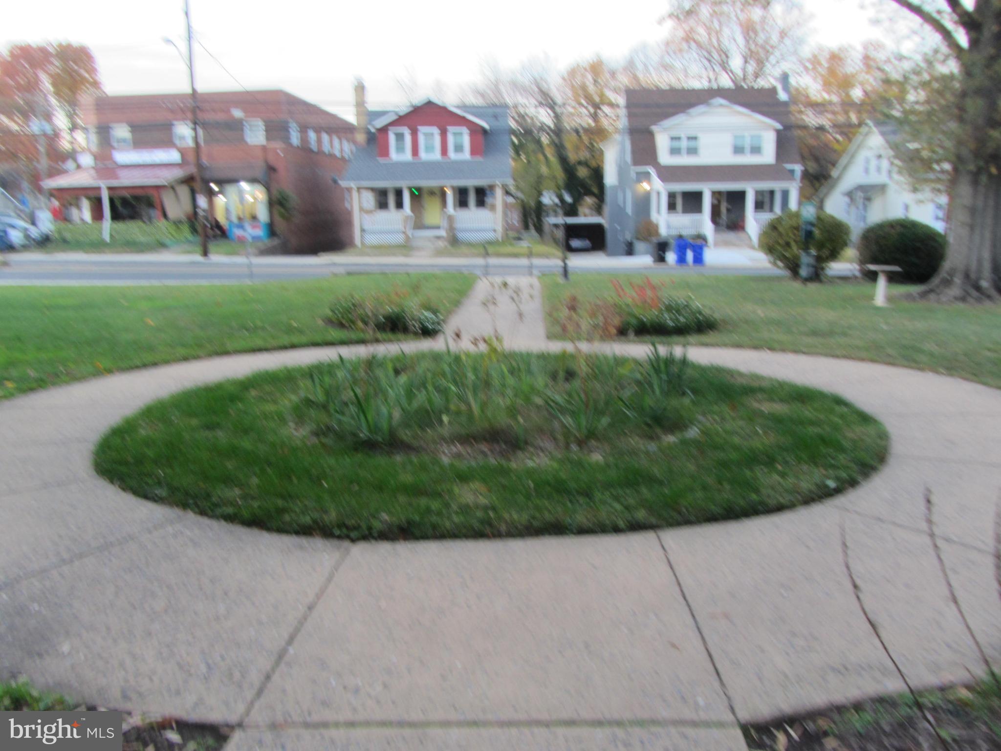 614 SLIGO AVENUE 303