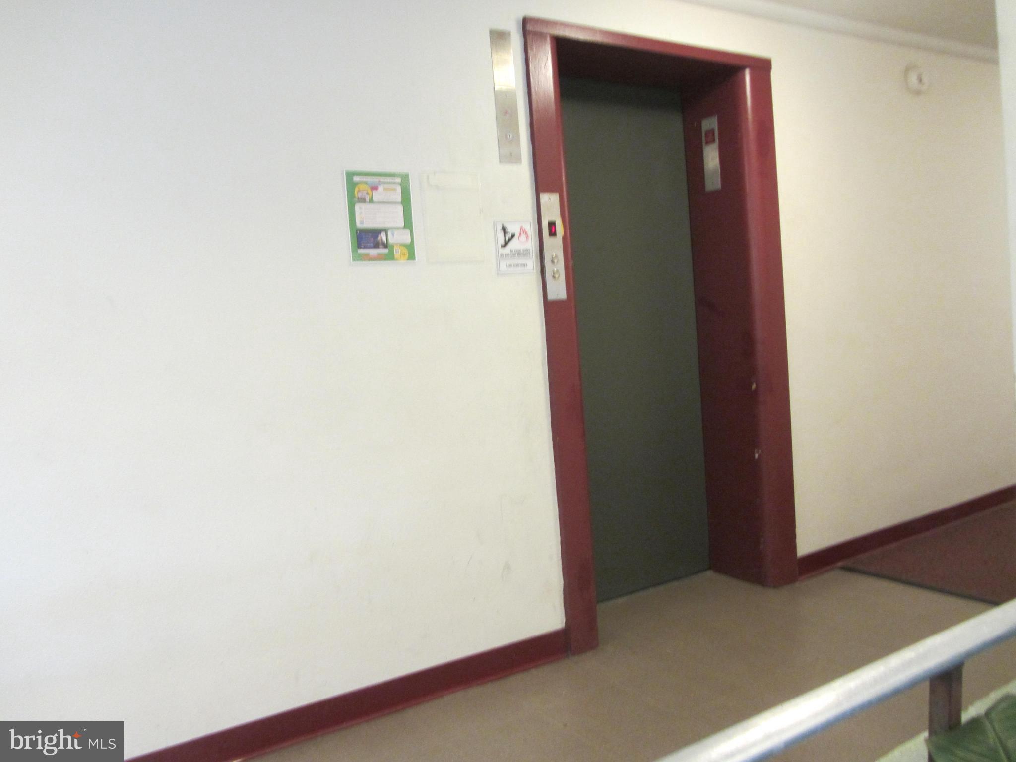 THE CAROLYN - Residential