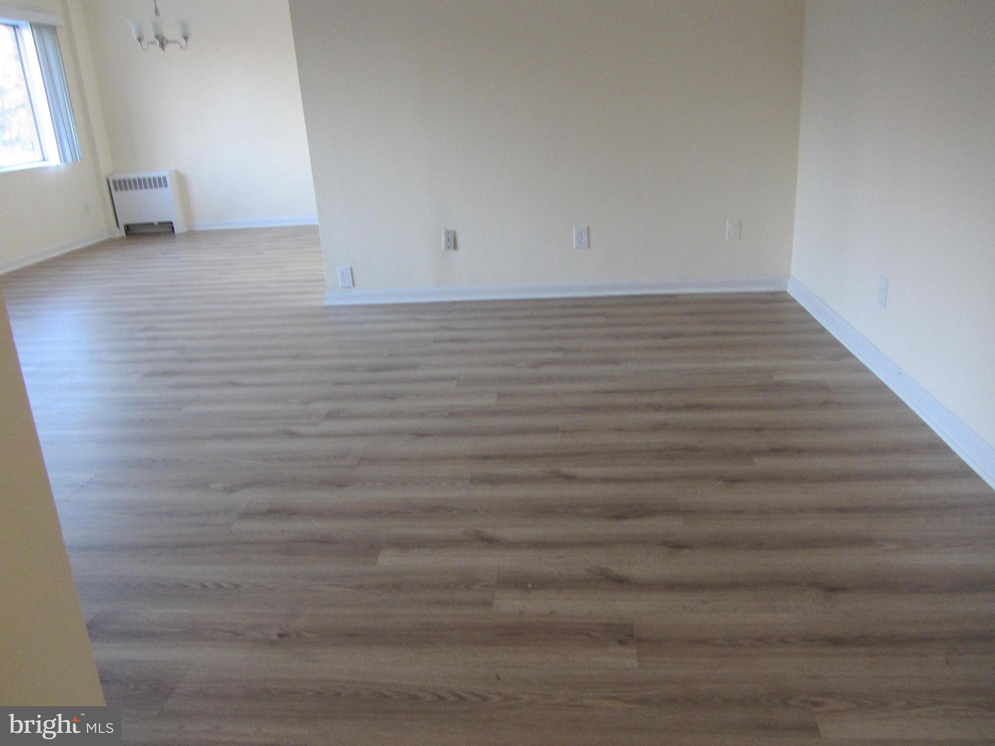 THE CAROLYN - Residential