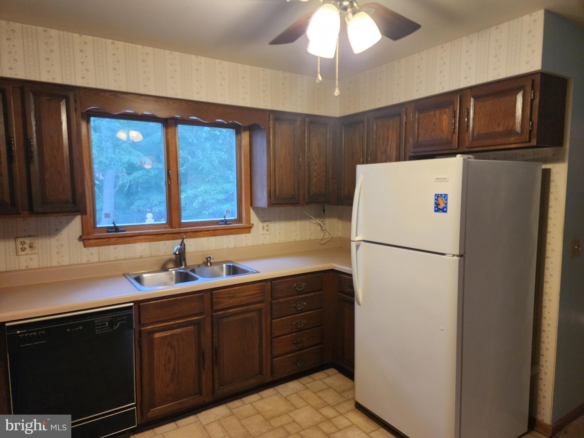 BEL AIR - Residential