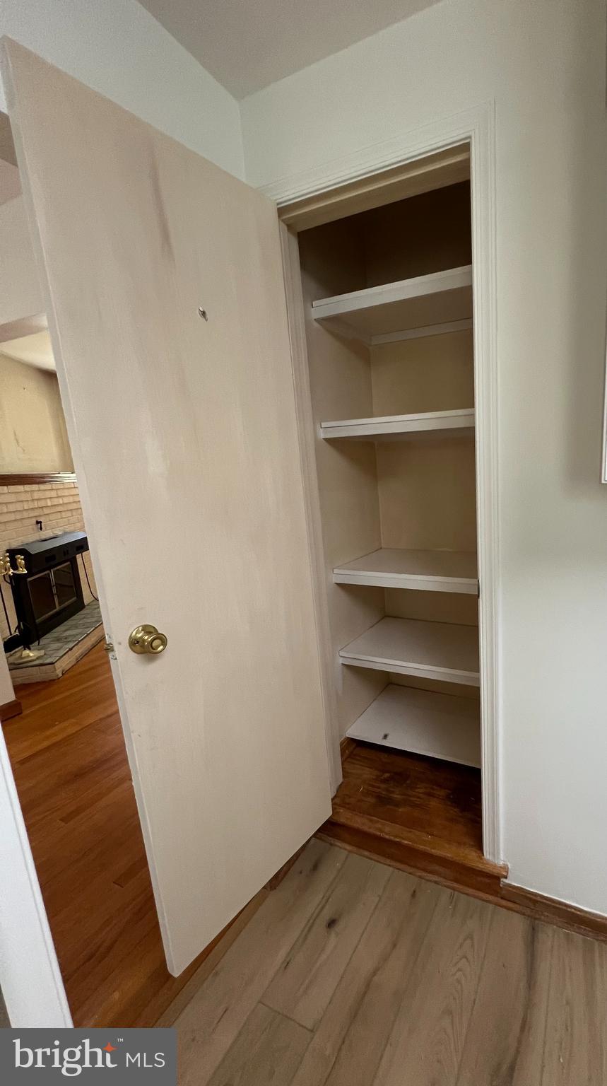 DORCHESTER ESTATES - Residential