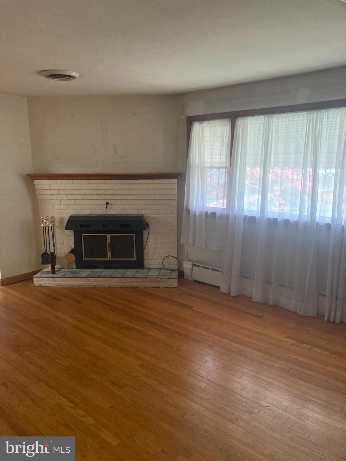 DORCHESTER ESTATES - Residential