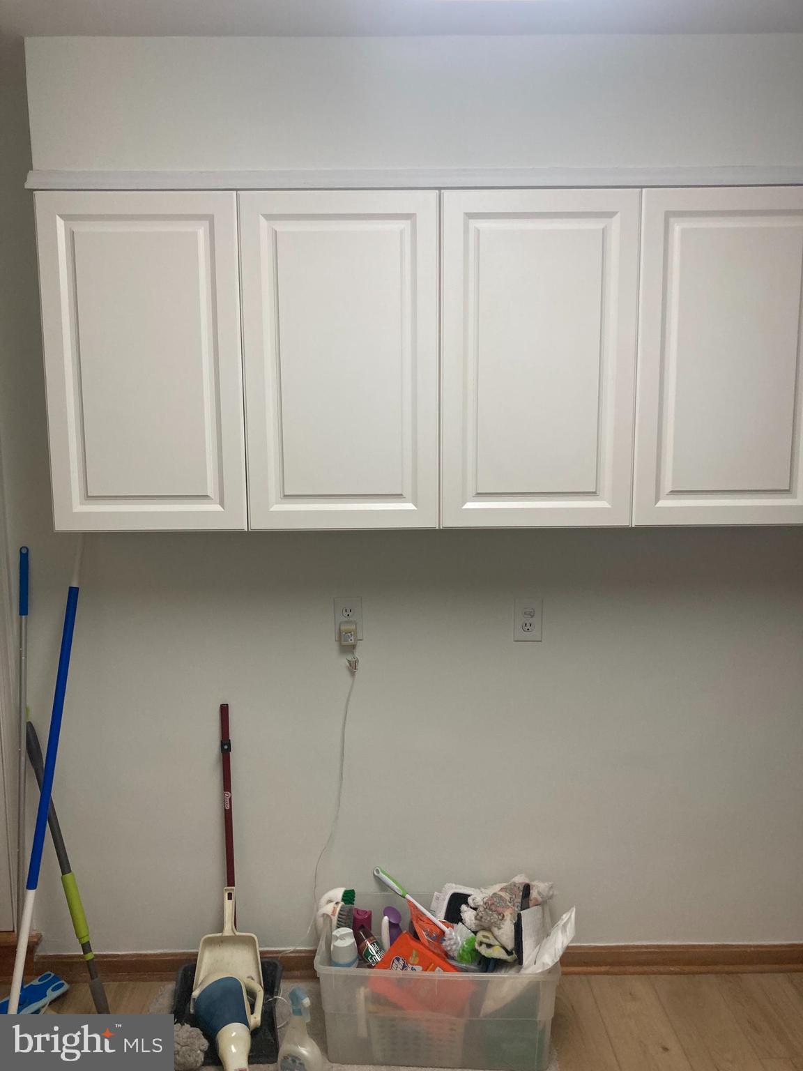 DORCHESTER ESTATES - Residential