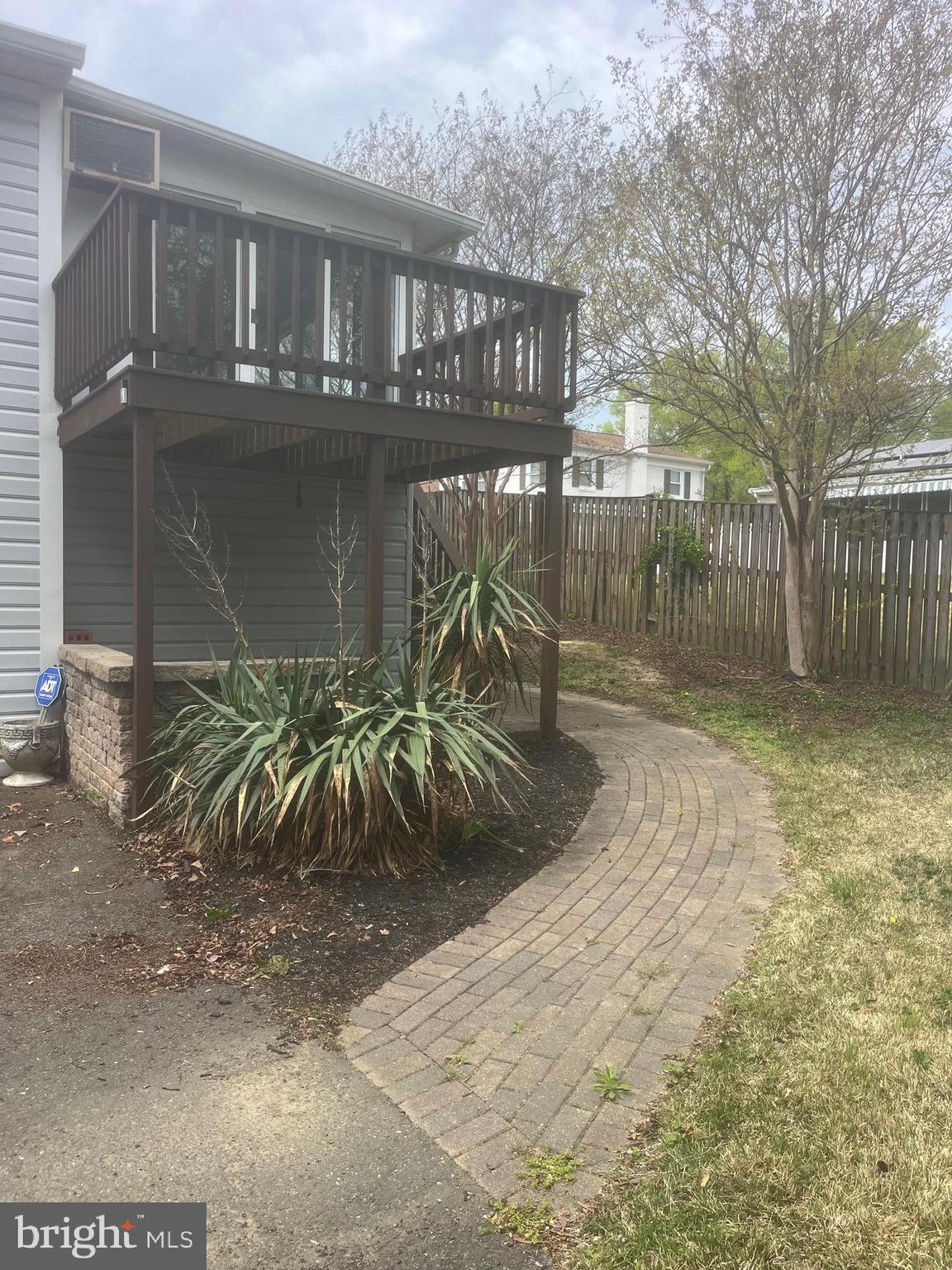 DORCHESTER ESTATES - Residential