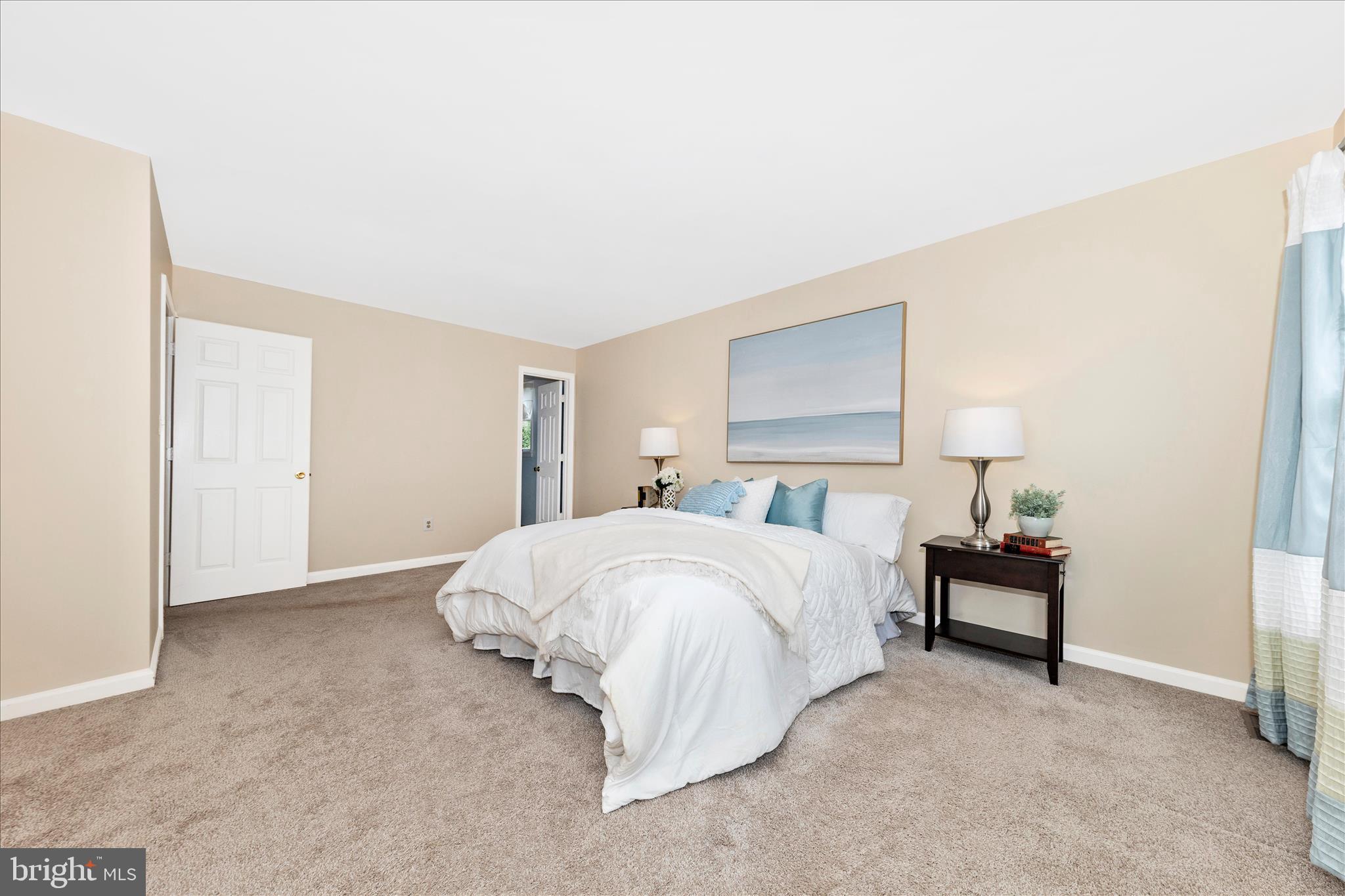 AURORA HILLS - Residential