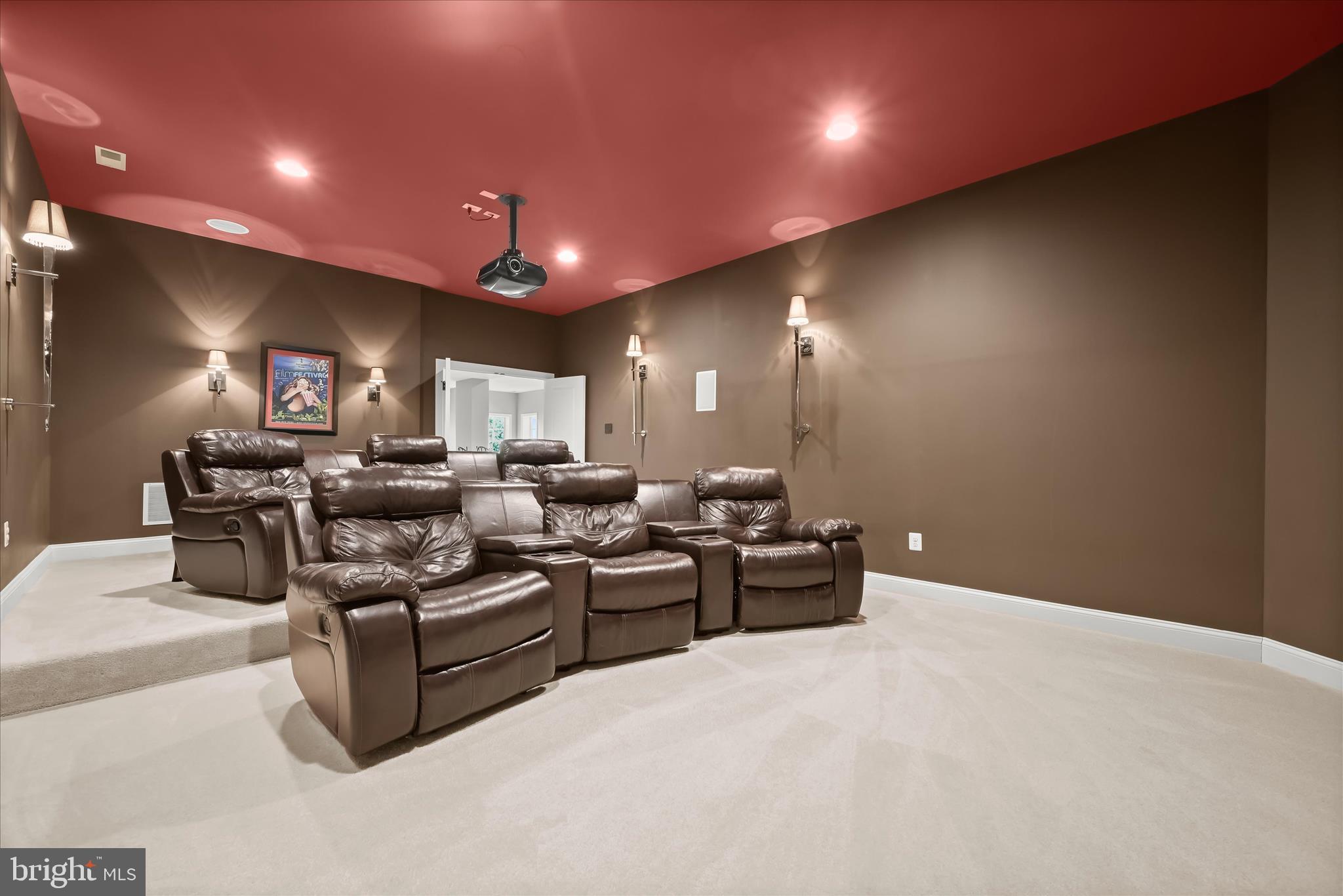 WALNUT GROVE - Residential