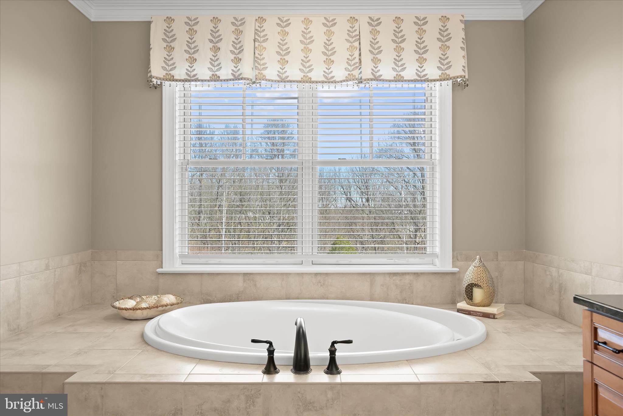 WALNUT GROVE - Residential