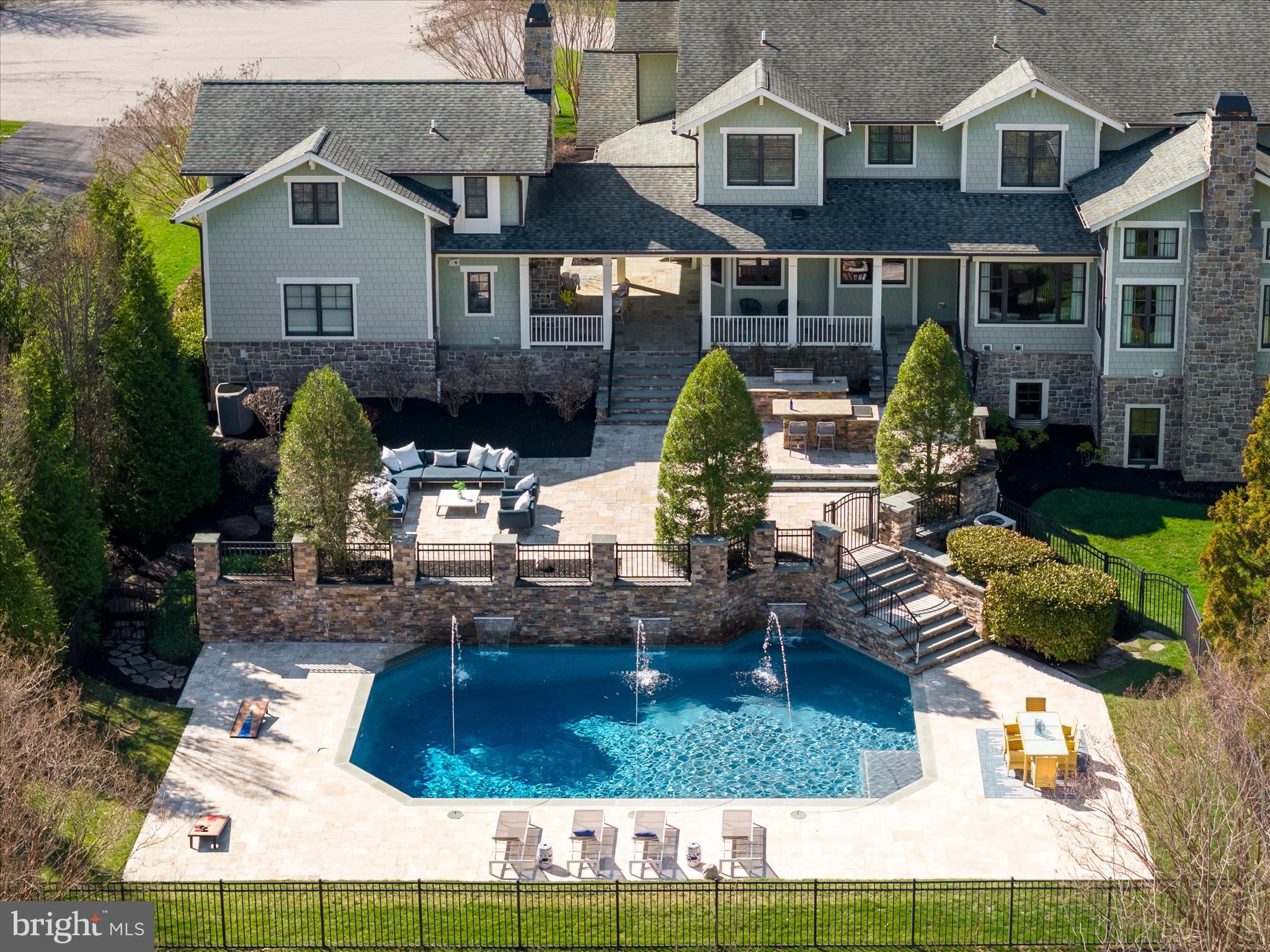 WALNUT GROVE - Residential