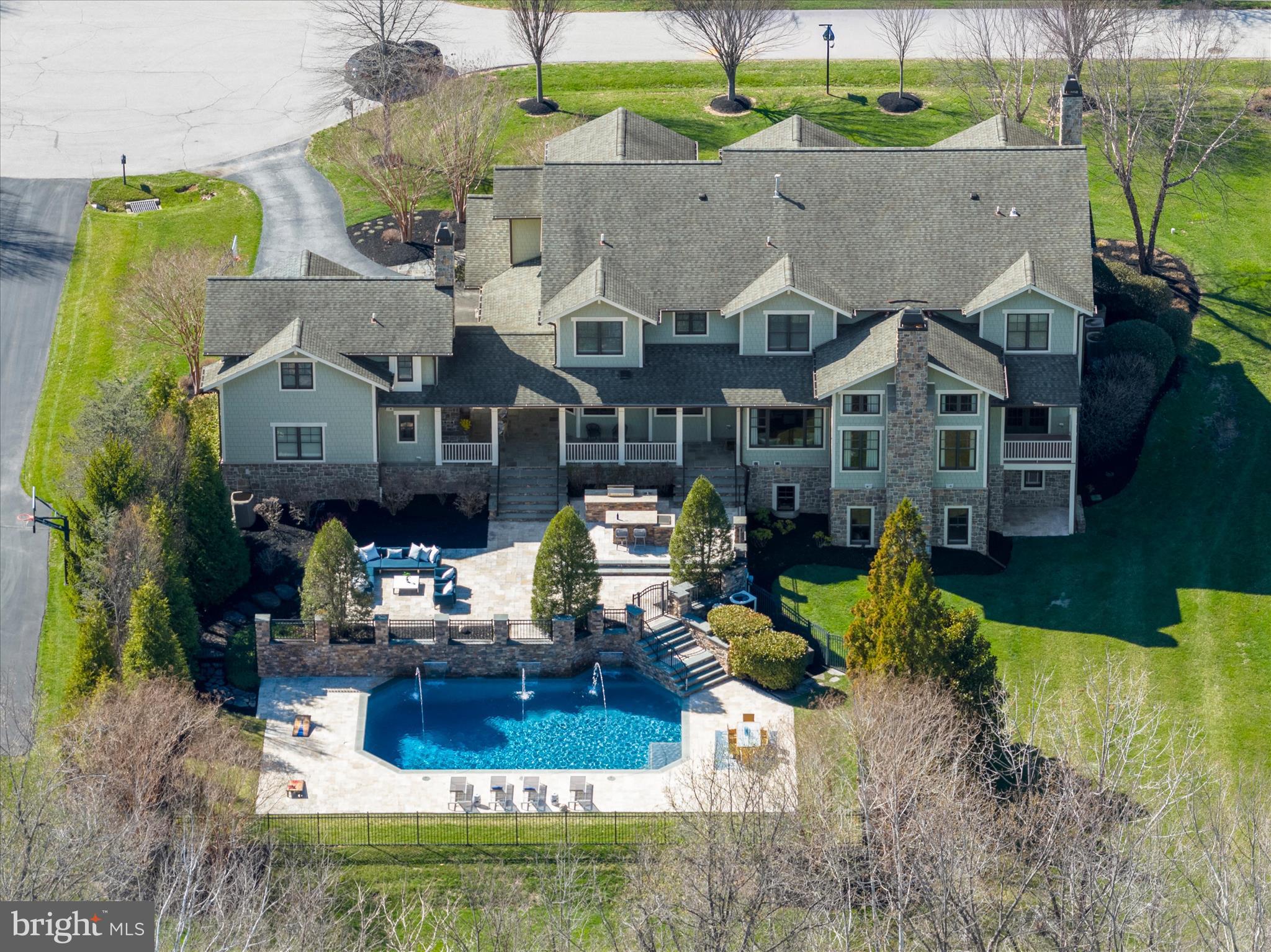 WALNUT GROVE - Residential