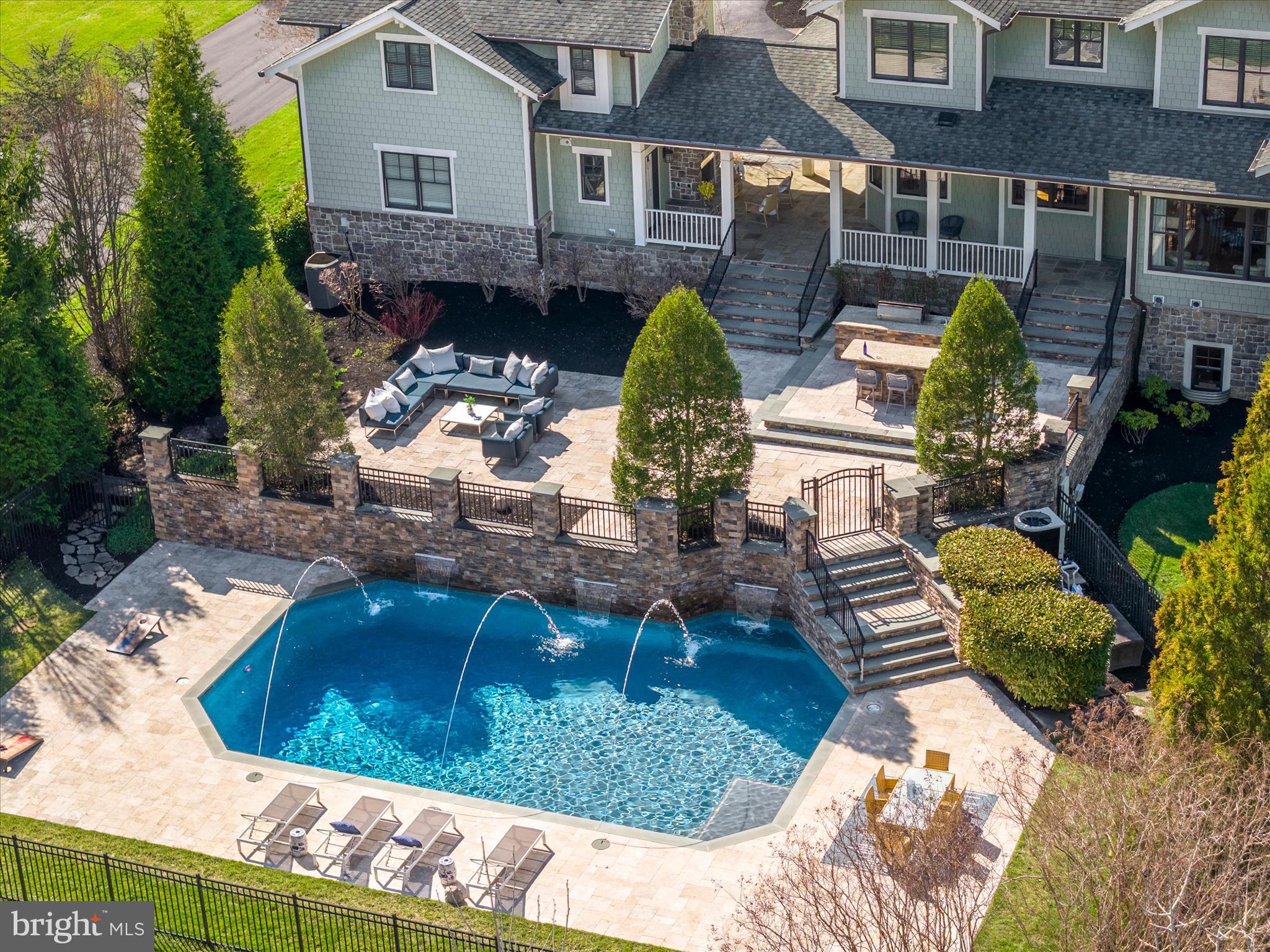 WALNUT GROVE - Residential