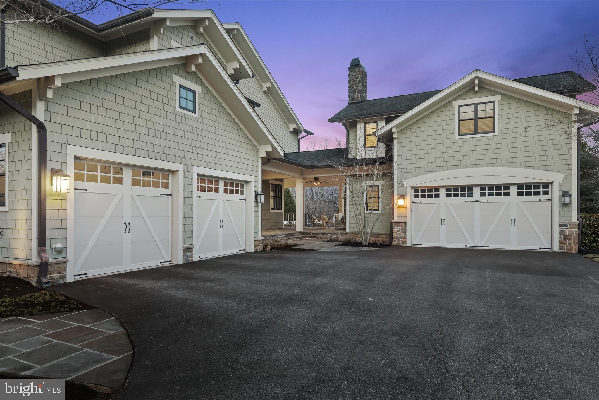 WALNUT GROVE - Residential