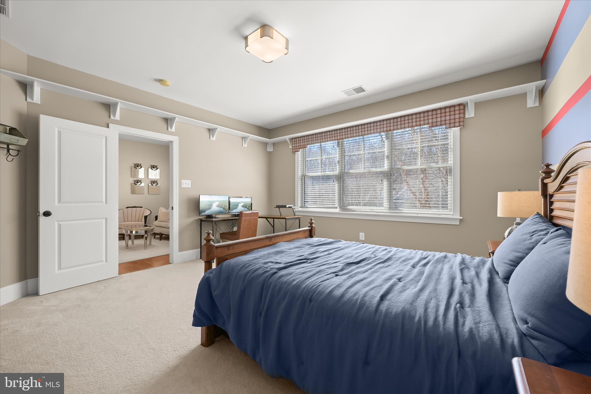 WALNUT GROVE - Residential