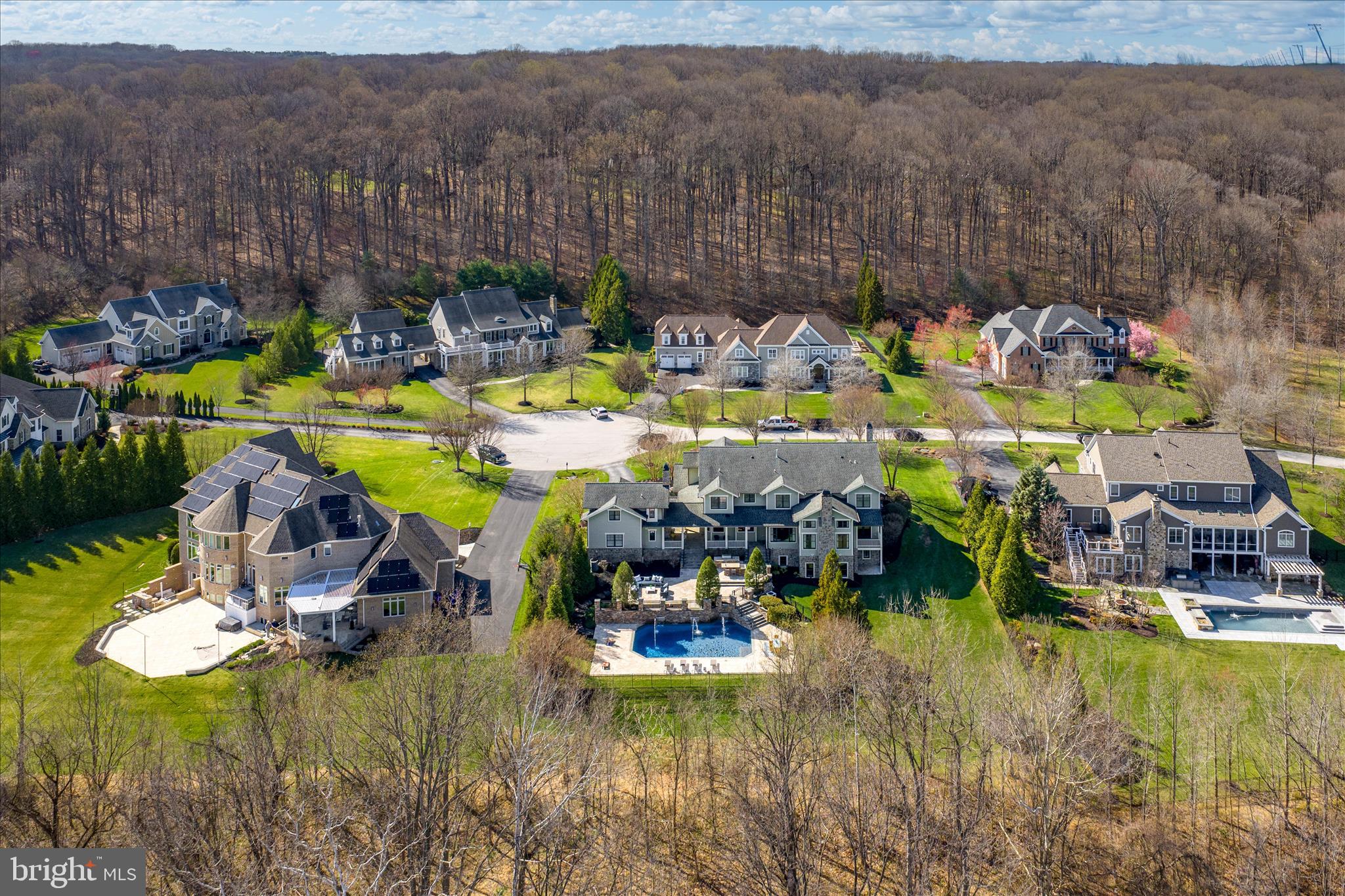 WALNUT GROVE - Residential