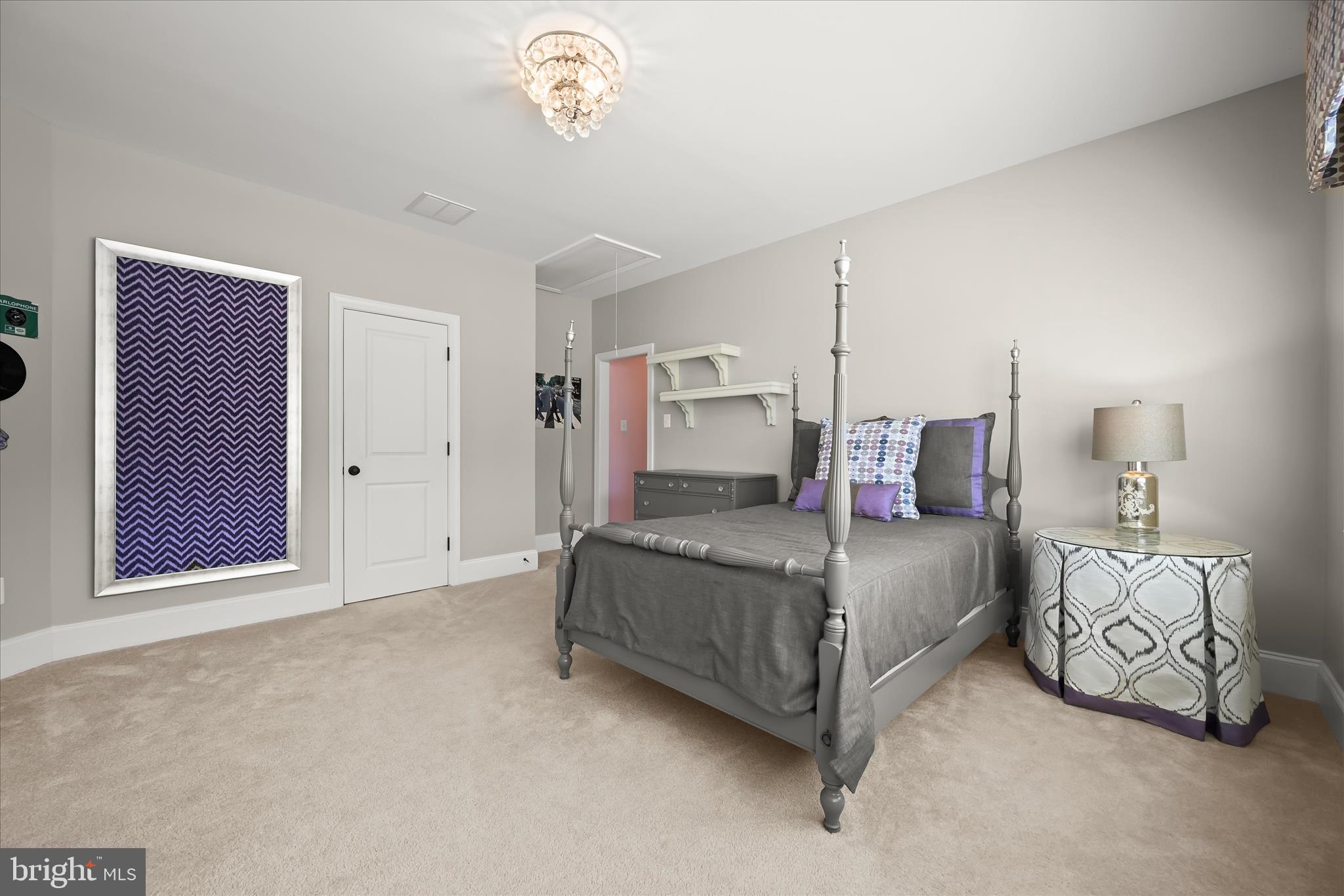 WALNUT GROVE - Residential