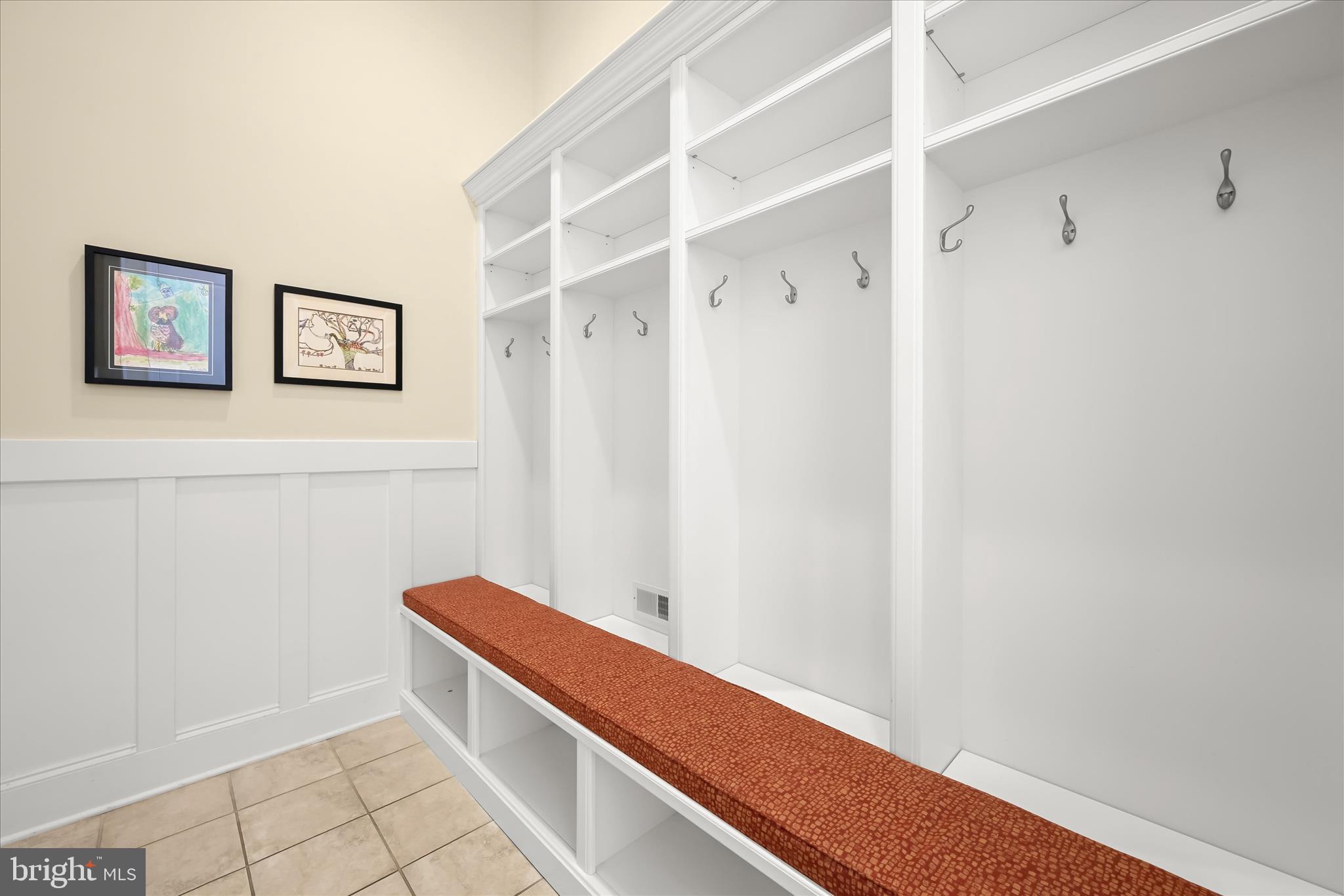 WALNUT GROVE - Residential