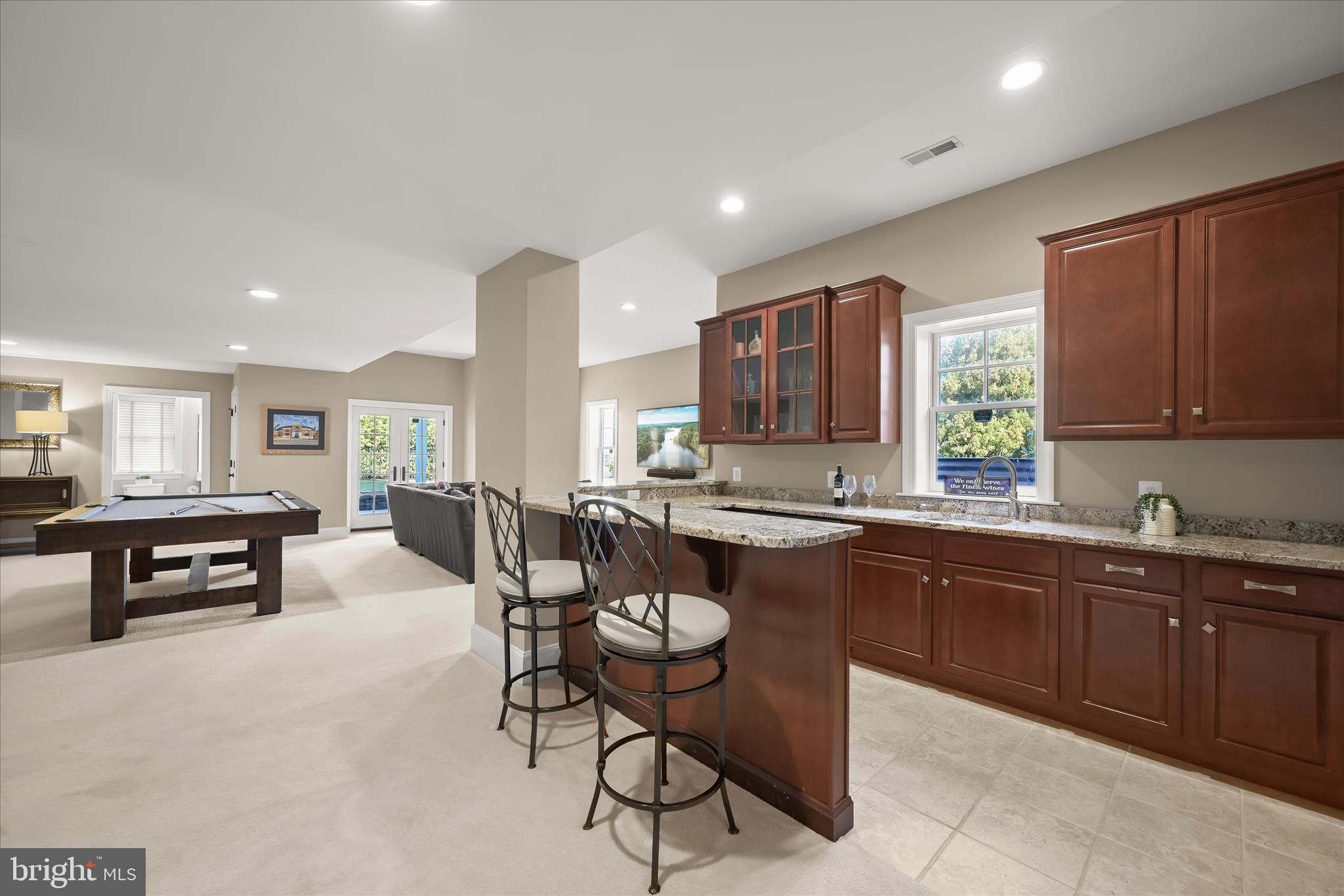 WALNUT GROVE - Residential