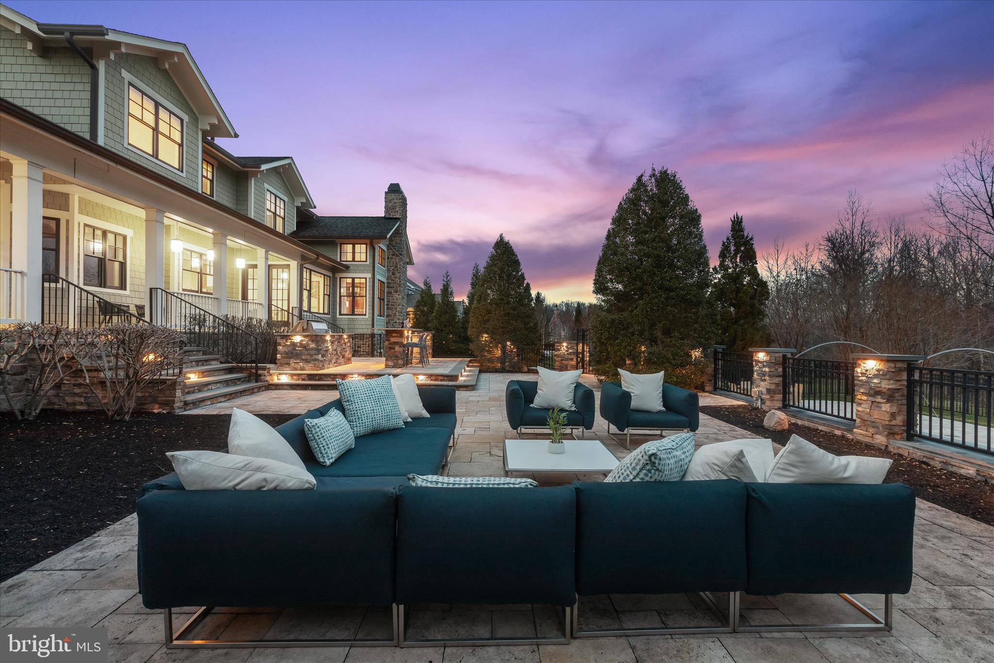 WALNUT GROVE - Residential