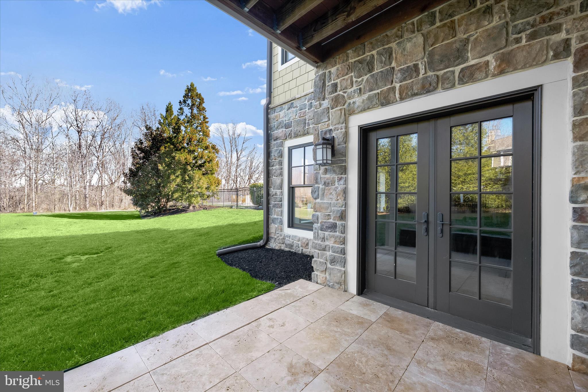 WALNUT GROVE - Residential