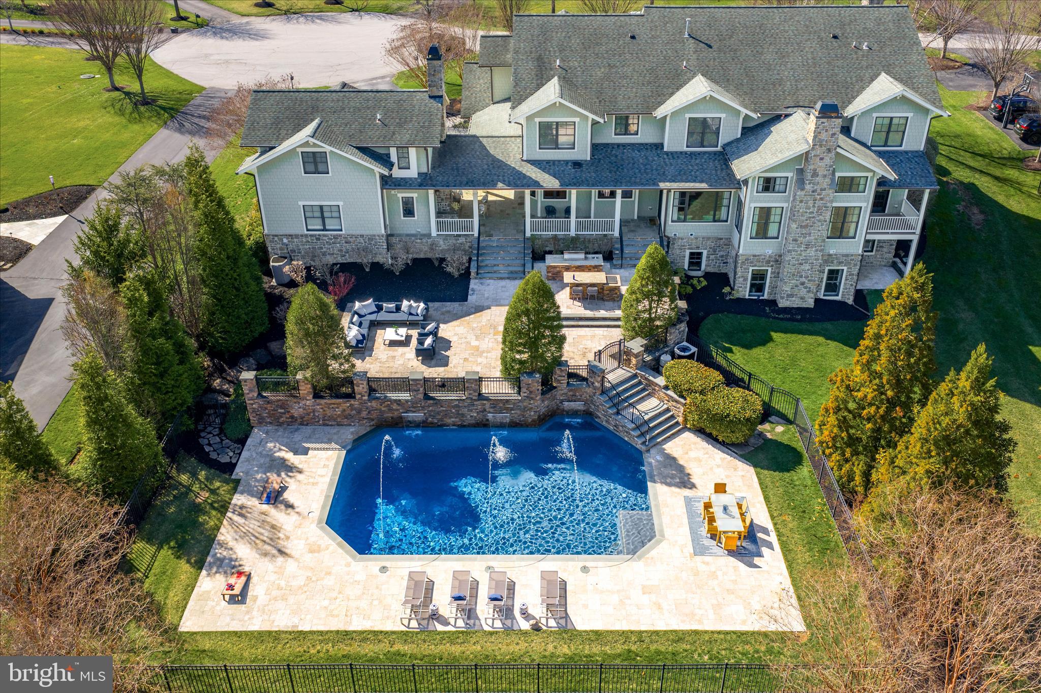 WALNUT GROVE - Residential