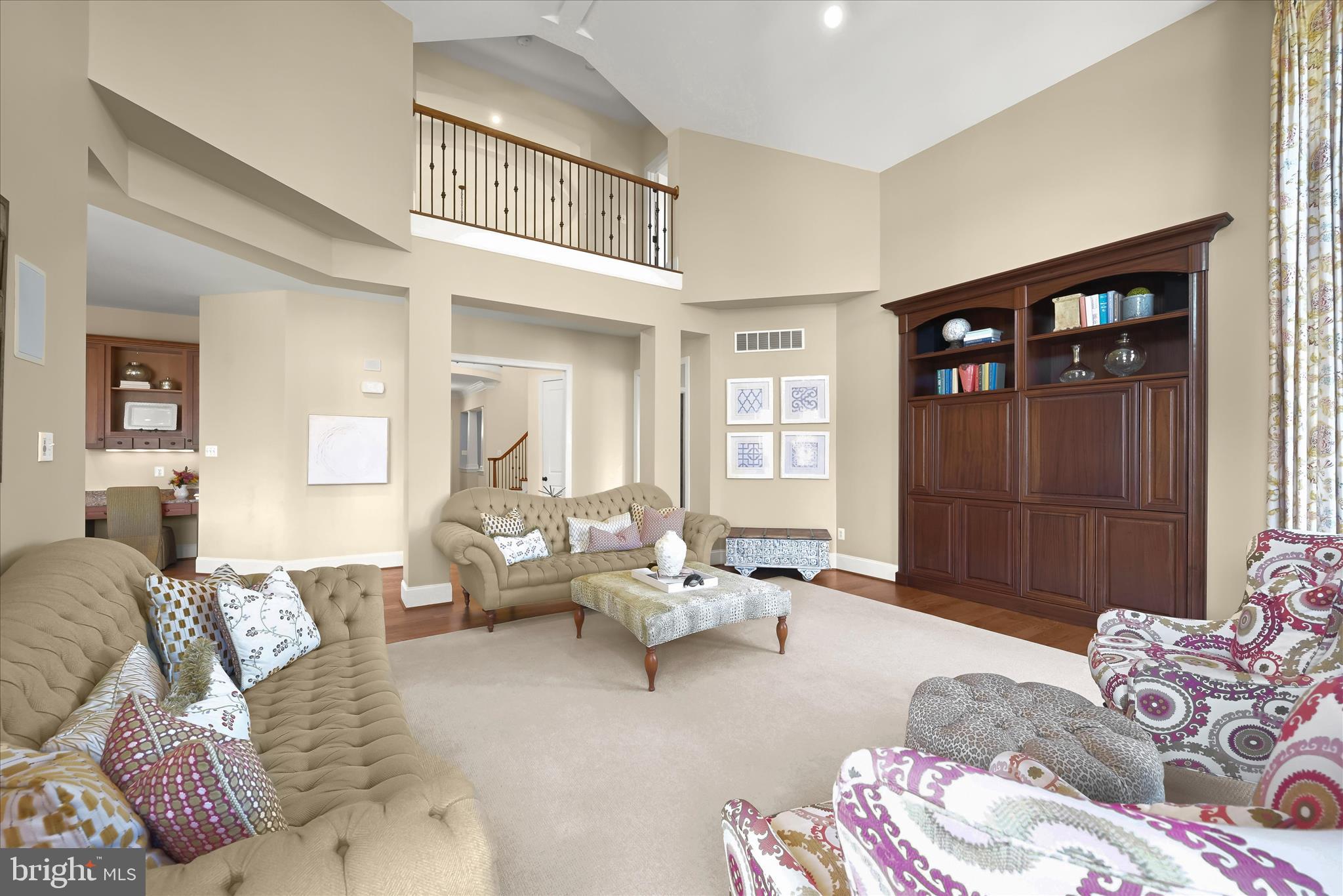 WALNUT GROVE - Residential