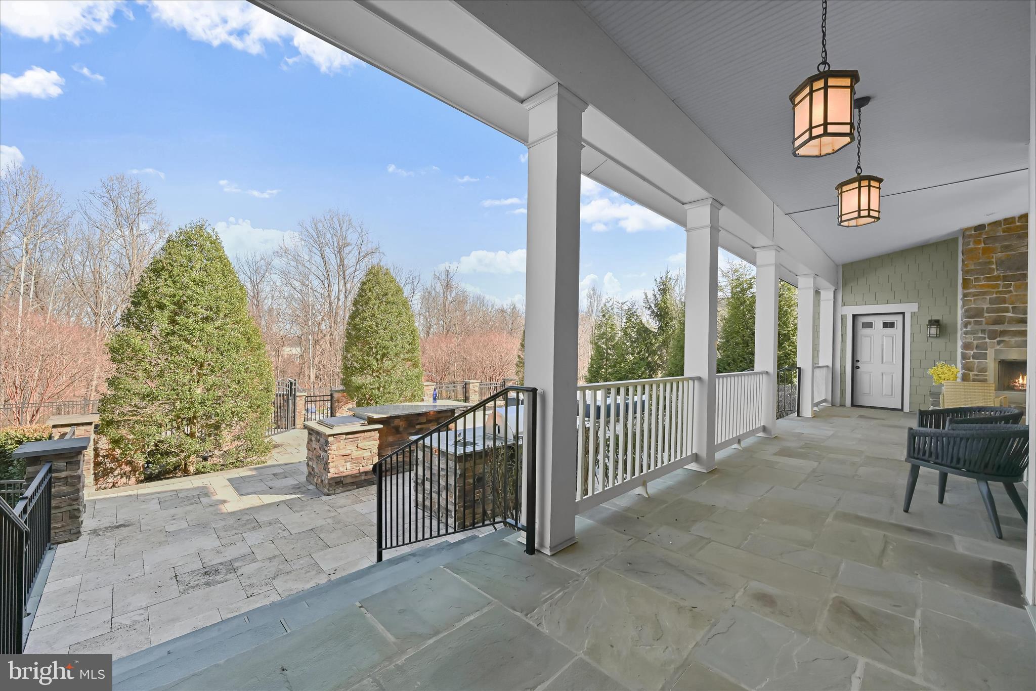 WALNUT GROVE - Residential