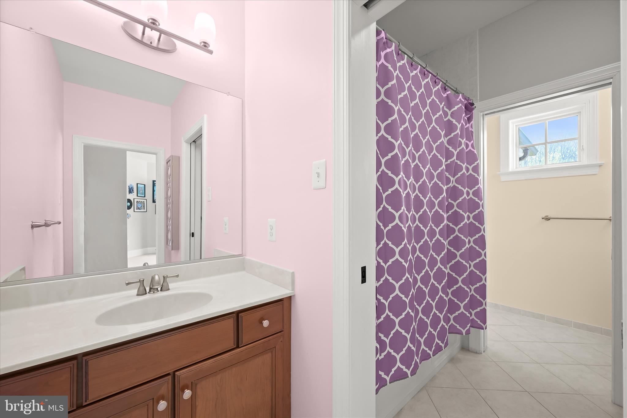 WALNUT GROVE - Residential