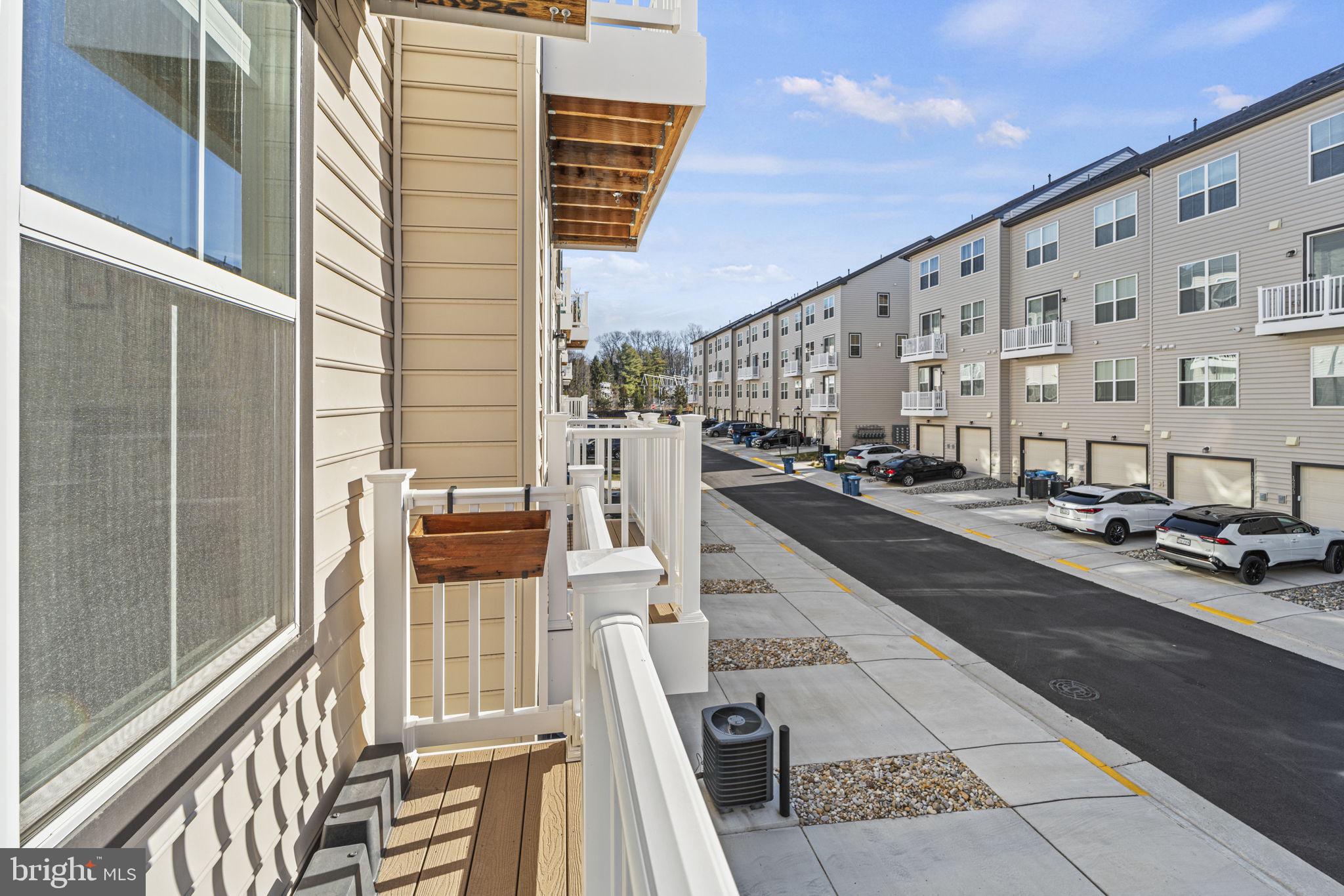 THE TOWNS AT PENDER OAKS - Residential Lease