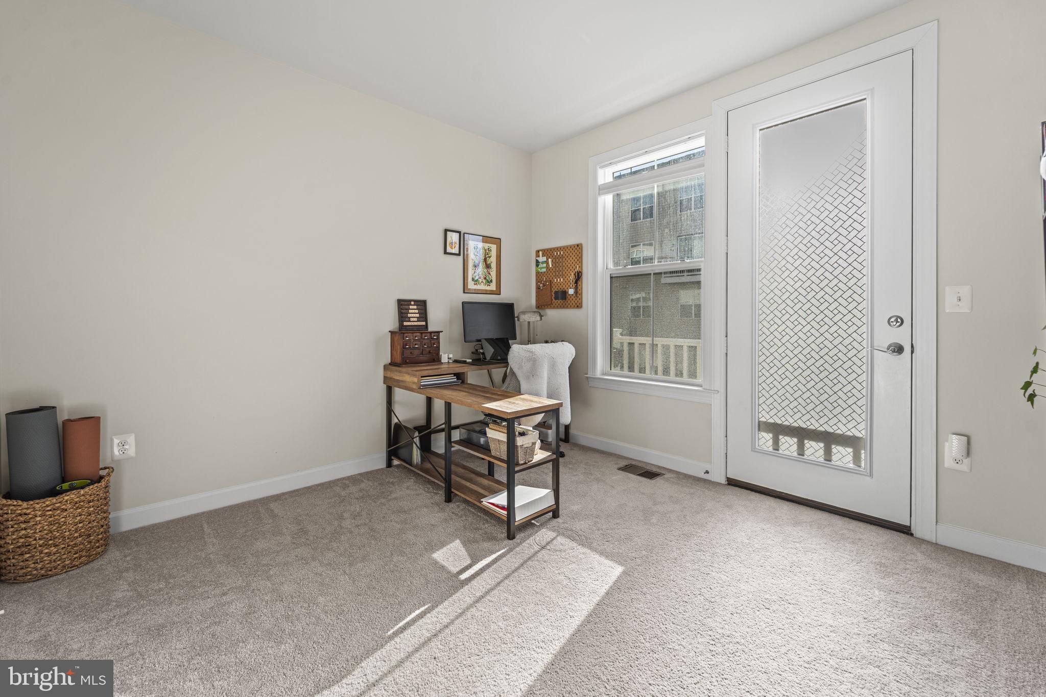 THE TOWNS AT PENDER OAKS - Residential Lease