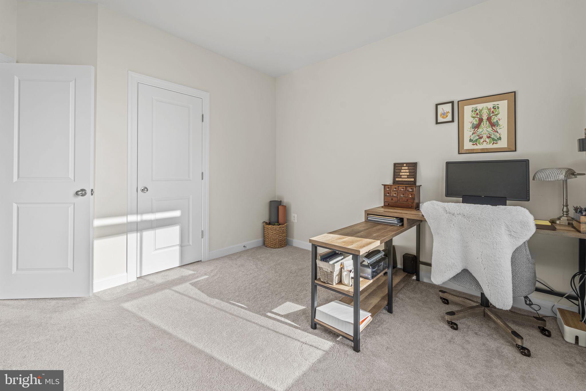 THE TOWNS AT PENDER OAKS - Residential Lease