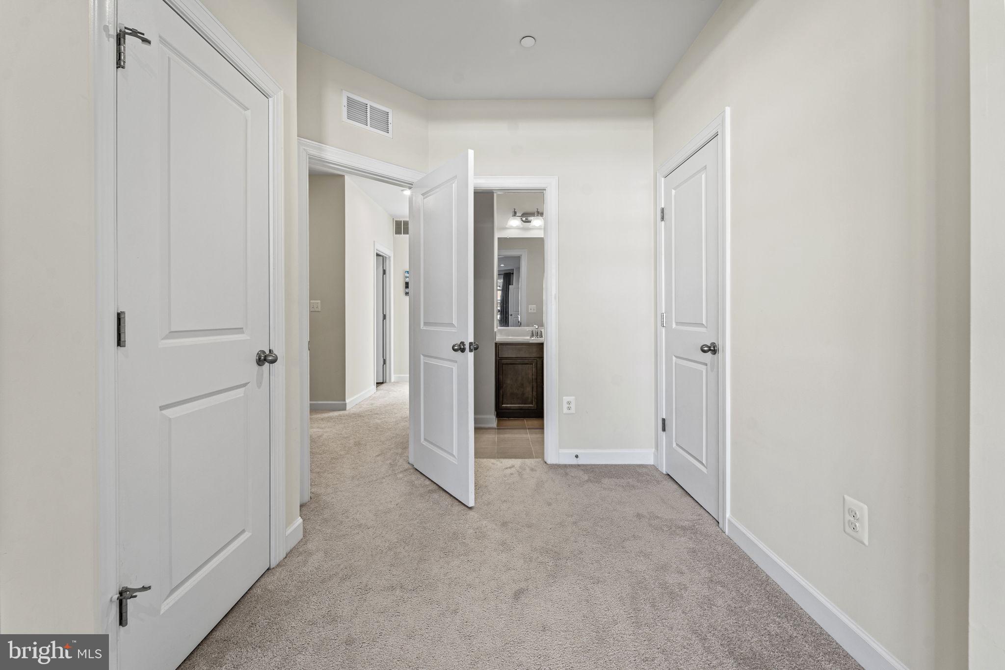 THE TOWNS AT PENDER OAKS - Residential Lease