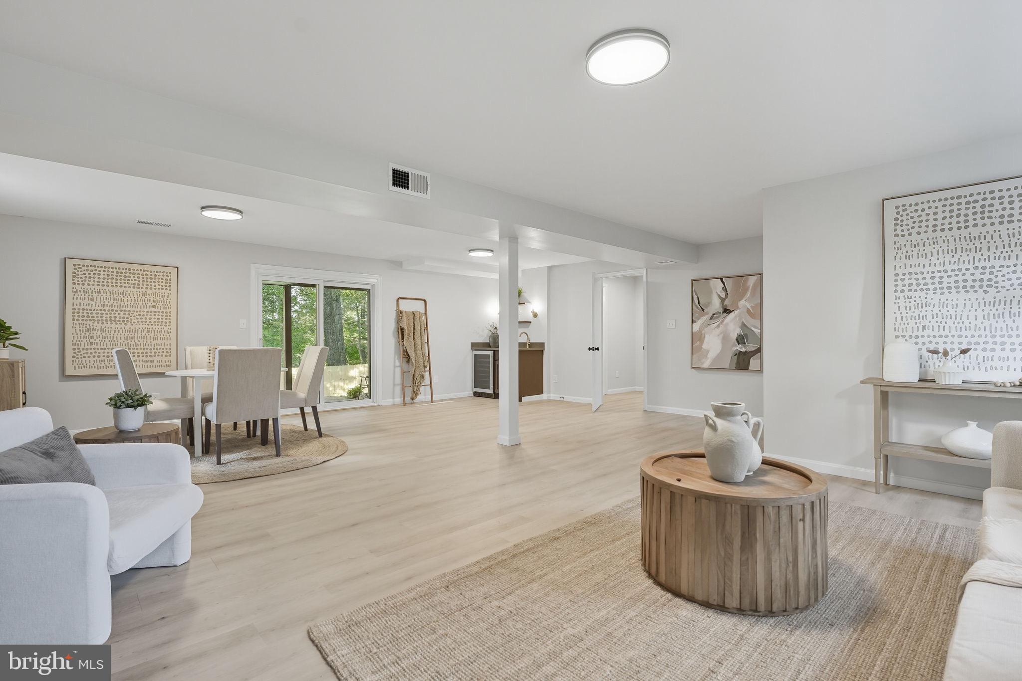 WILLOW WOODS - Residential Lease