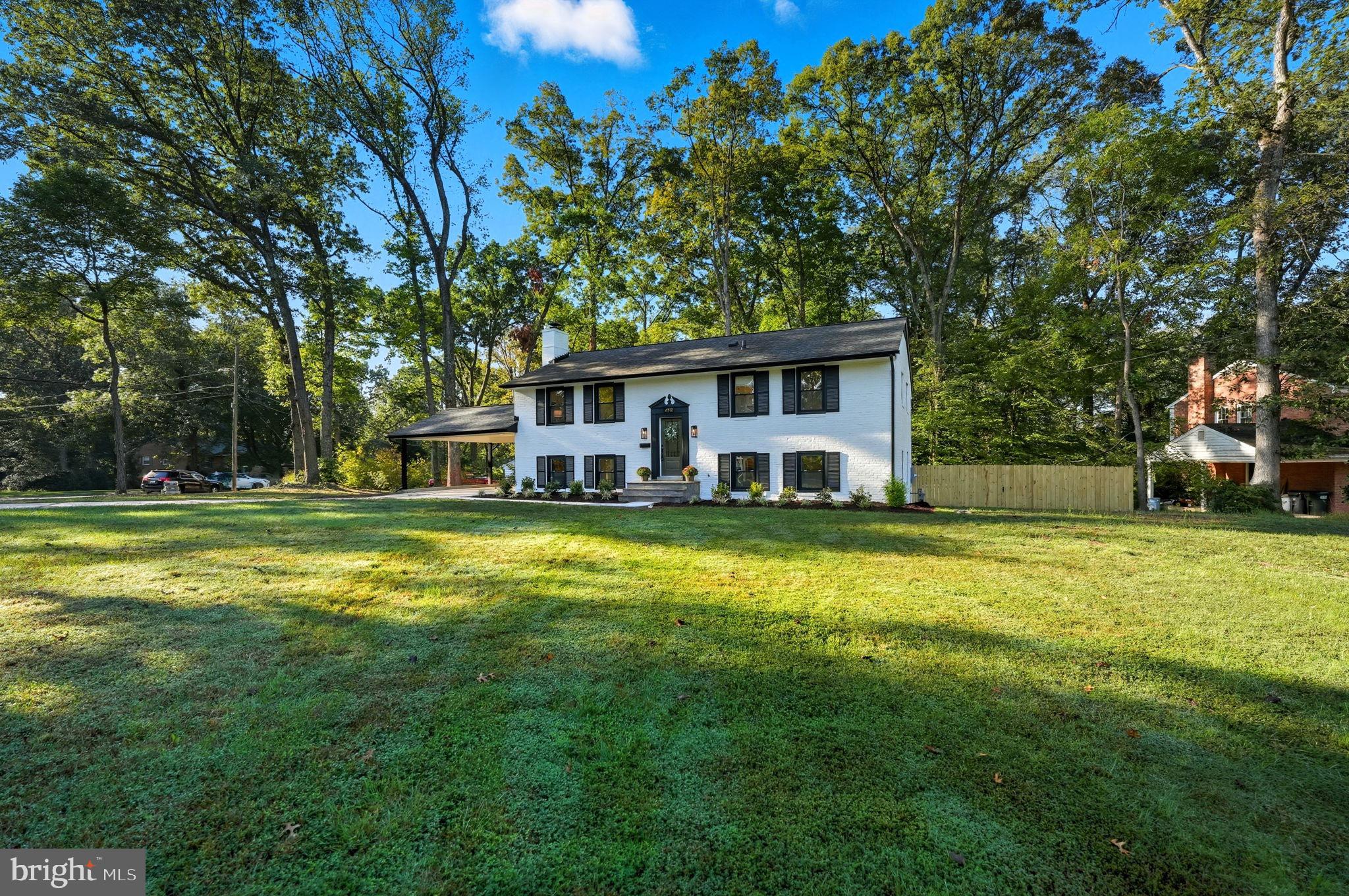 WILLOW WOODS - Residential Lease