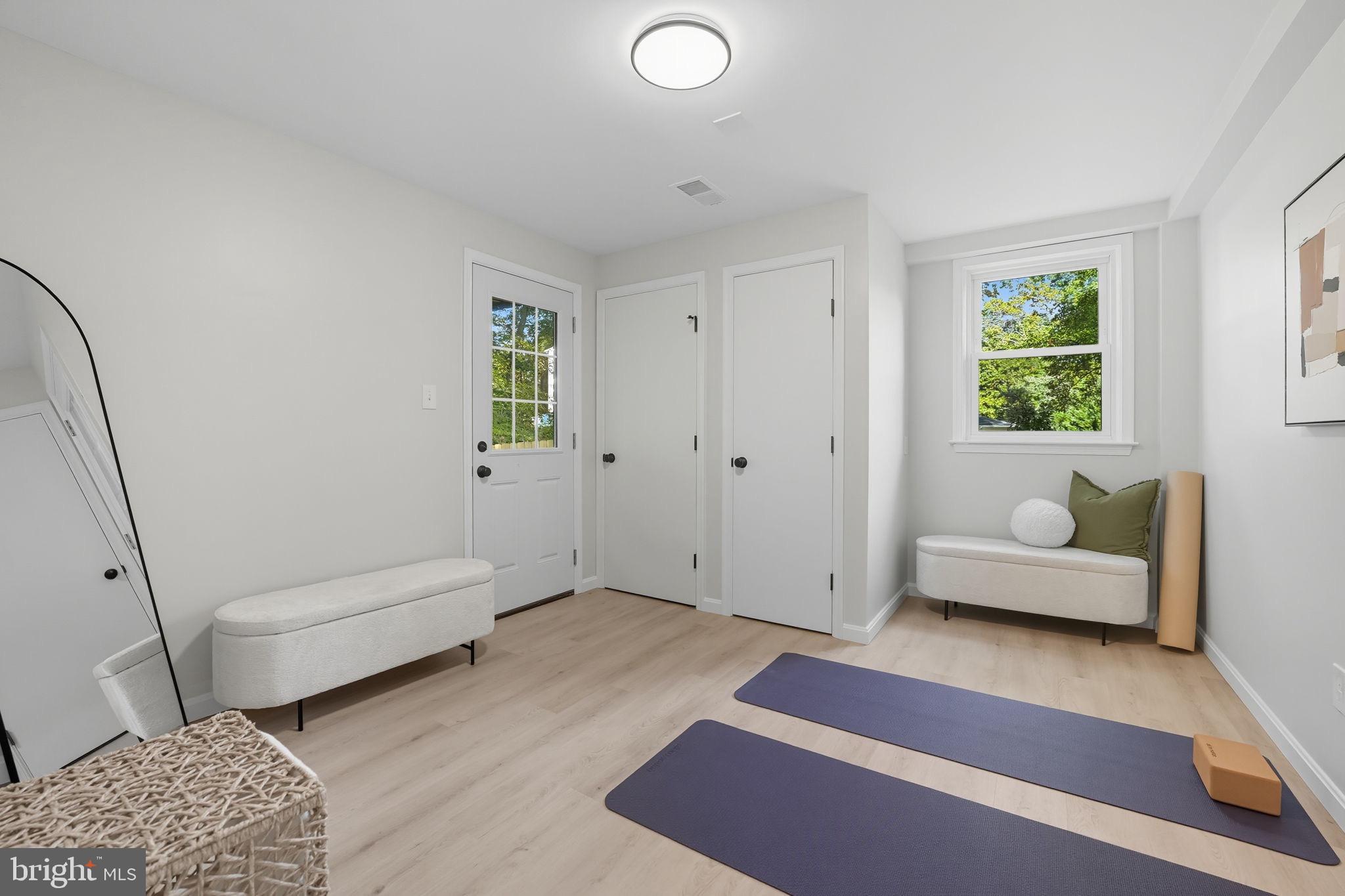 WILLOW WOODS - Residential Lease