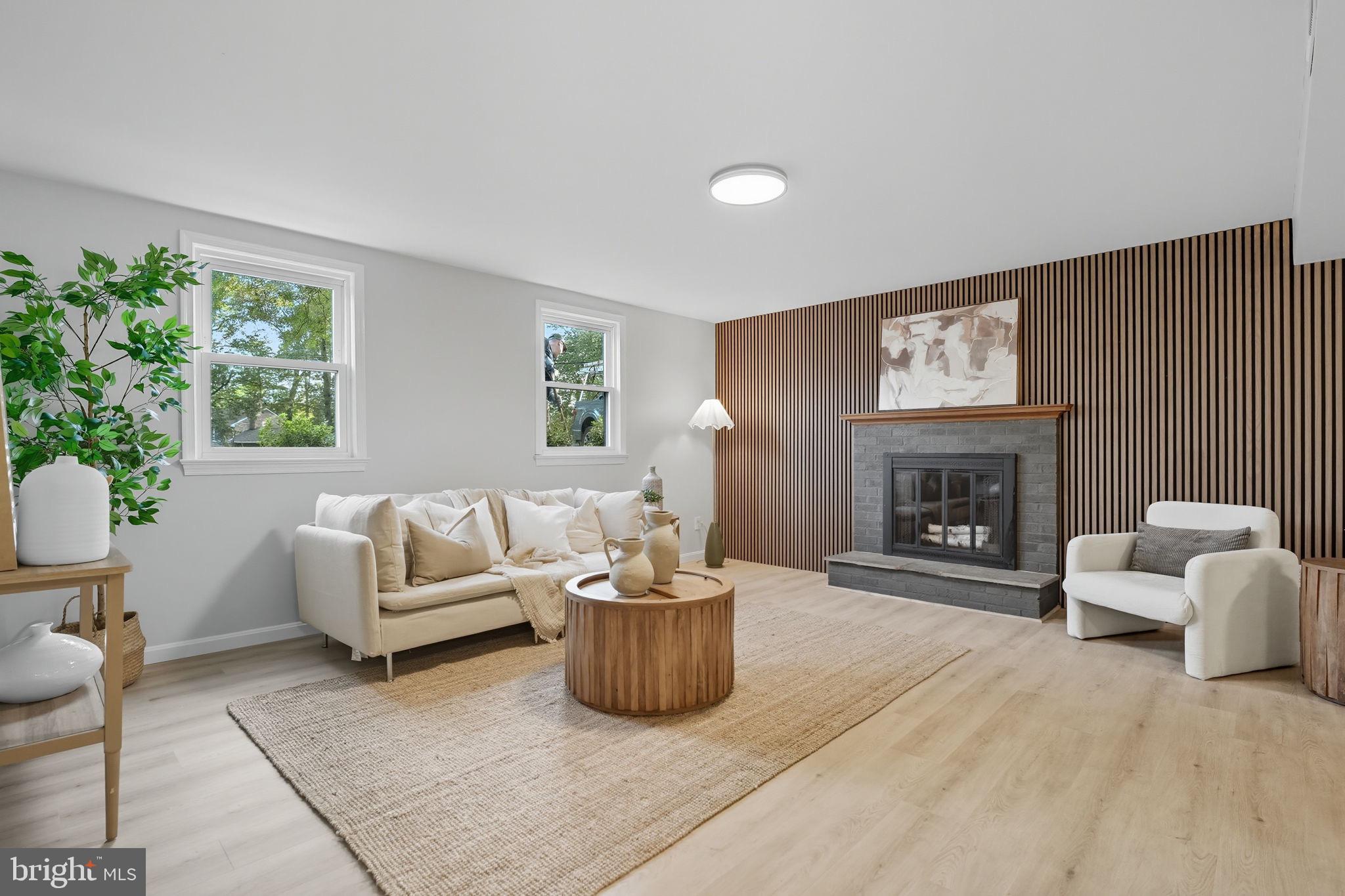 WILLOW WOODS - Residential Lease