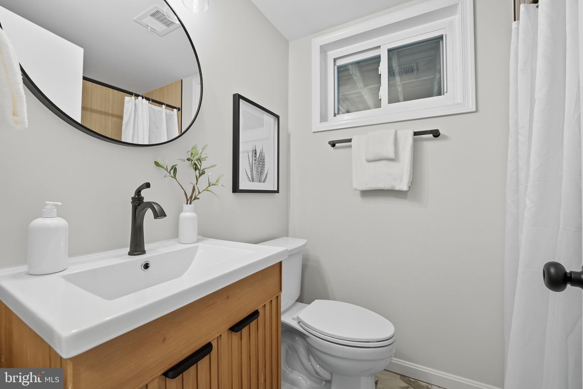 WILLOW WOODS - Residential Lease