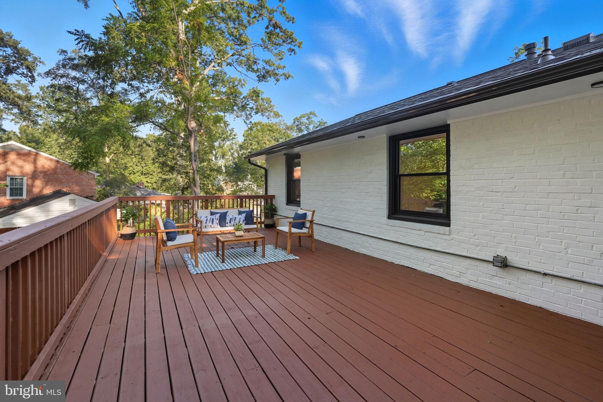 WILLOW WOODS - Residential Lease