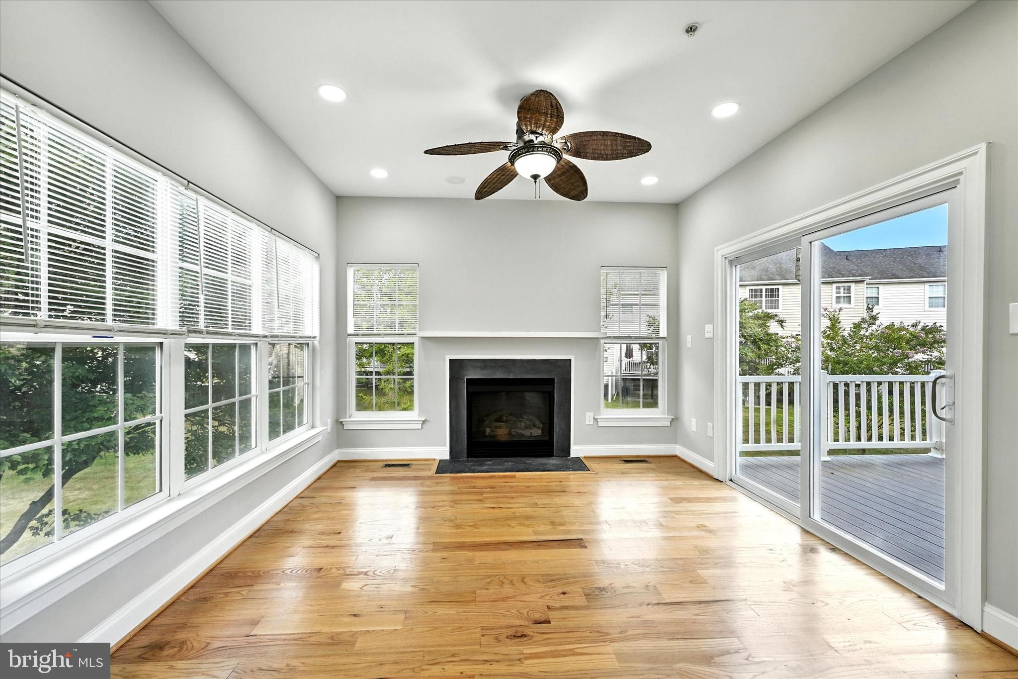 EMERSON - Residential