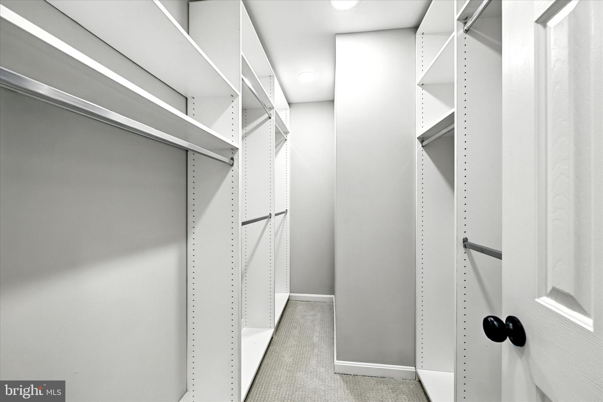 EMERSON - Residential