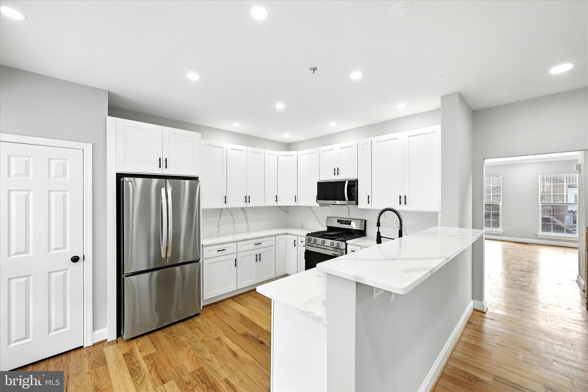 EMERSON - Residential