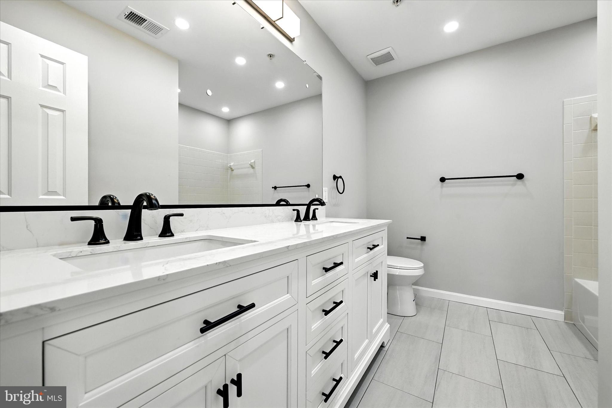 EMERSON - Residential