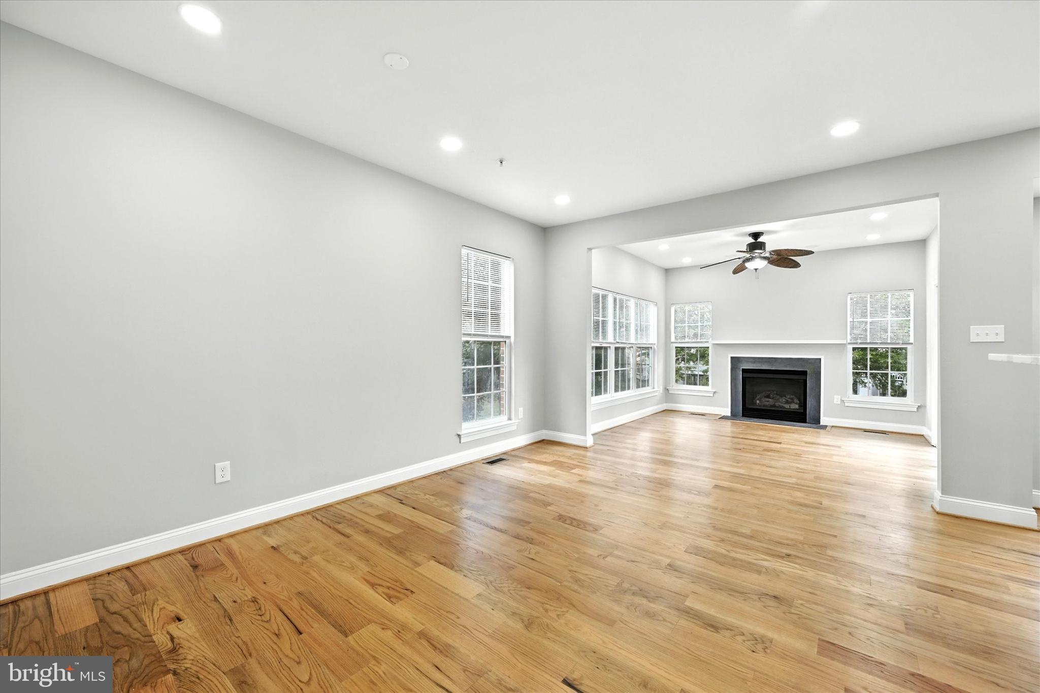 EMERSON - Residential