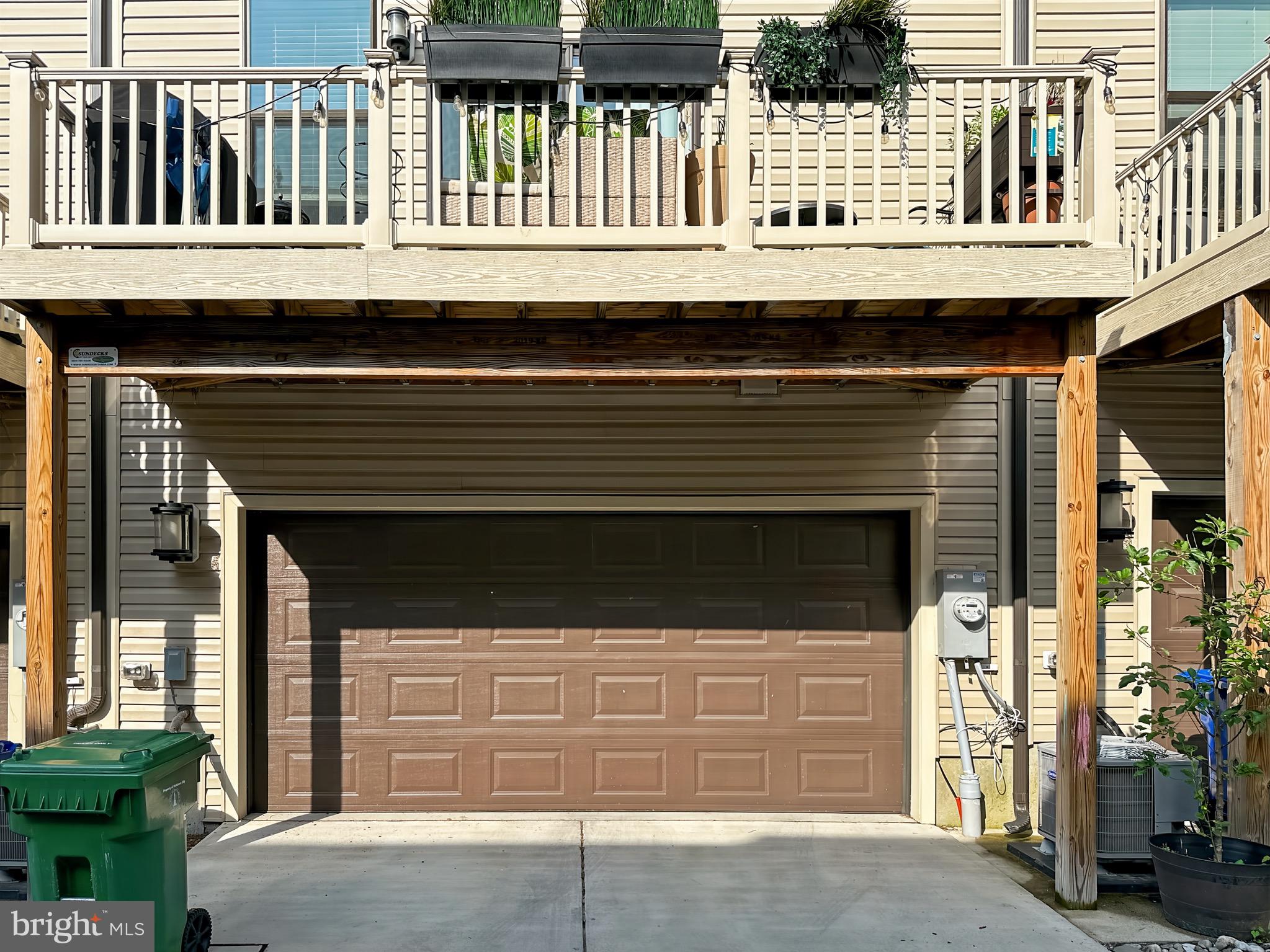 MEDFIELD - Residential Lease