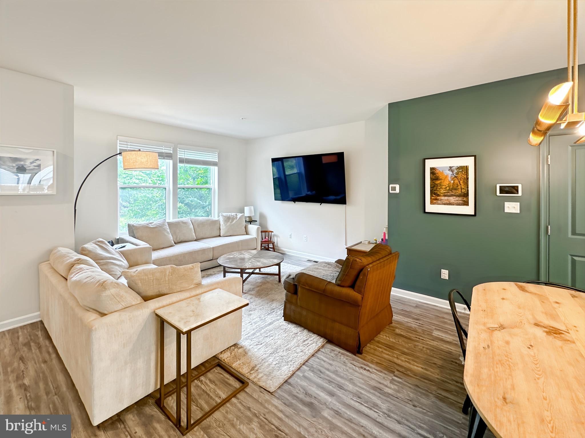 MEDFIELD - Residential Lease