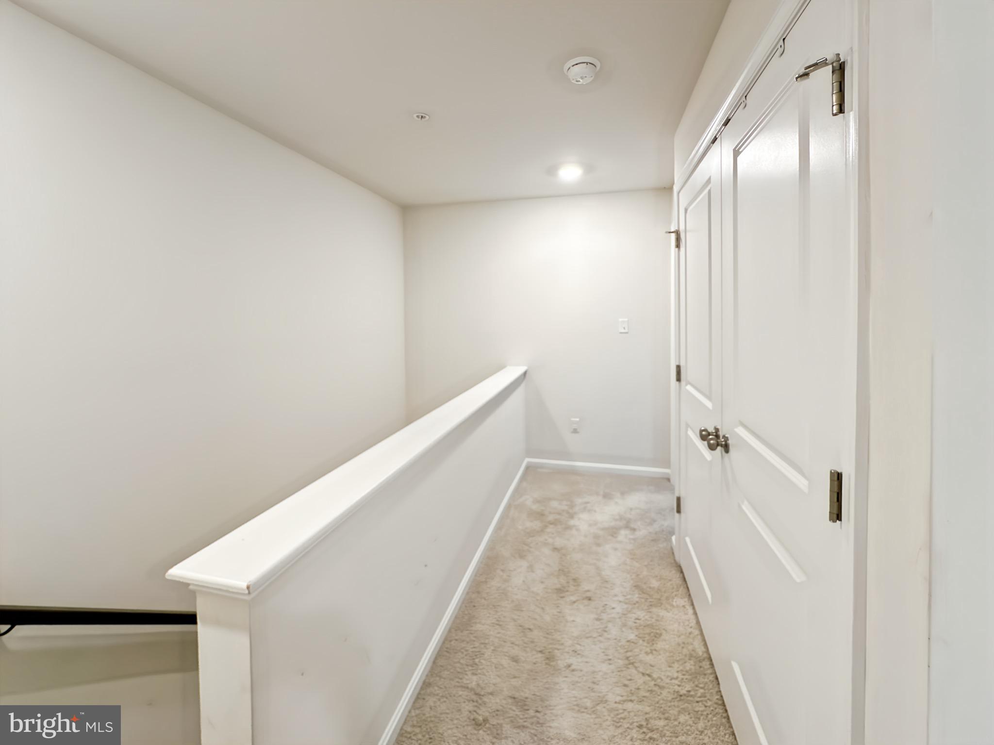 MEDFIELD - Residential Lease