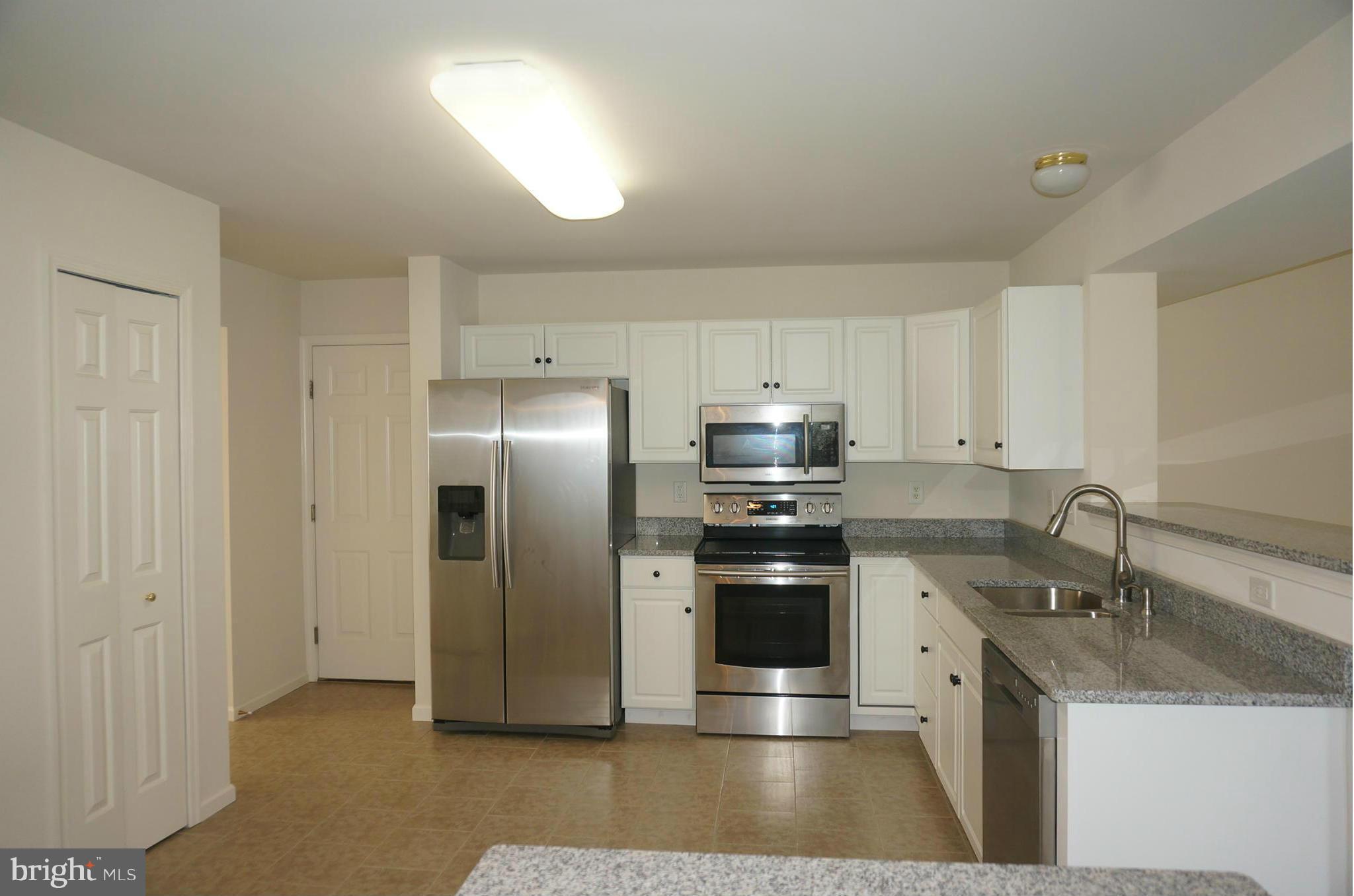 HAMPTONS OF BRIGHTWOOD - Residential