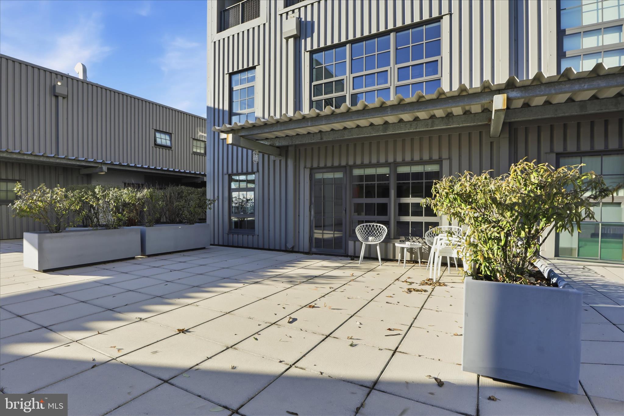 LOCUST POINT - Residential