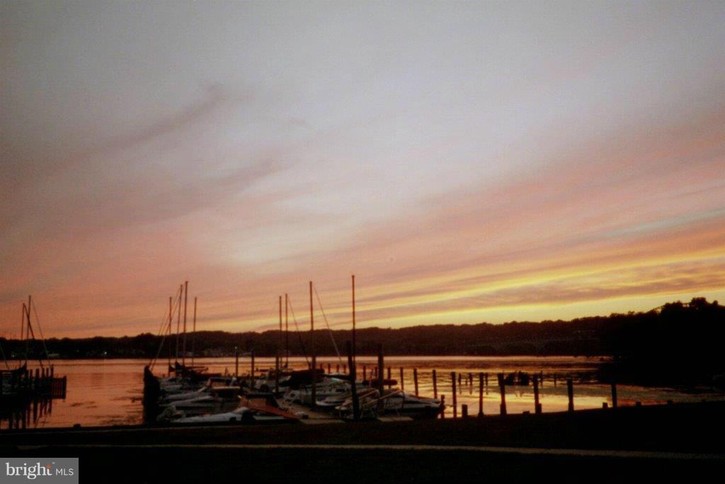 OWENS LANDING - Residential Lease